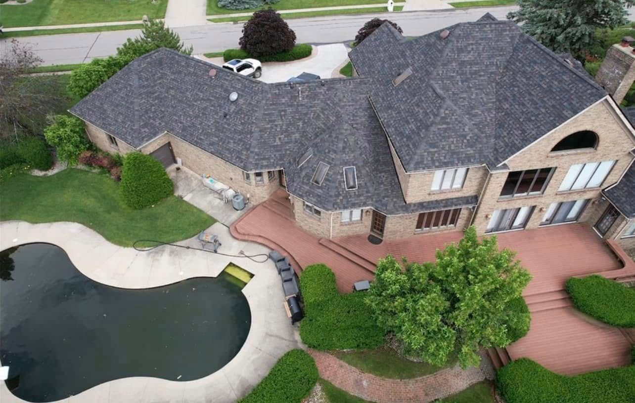  for Bermuda Roofing and Remodeling in Elkhart, IN