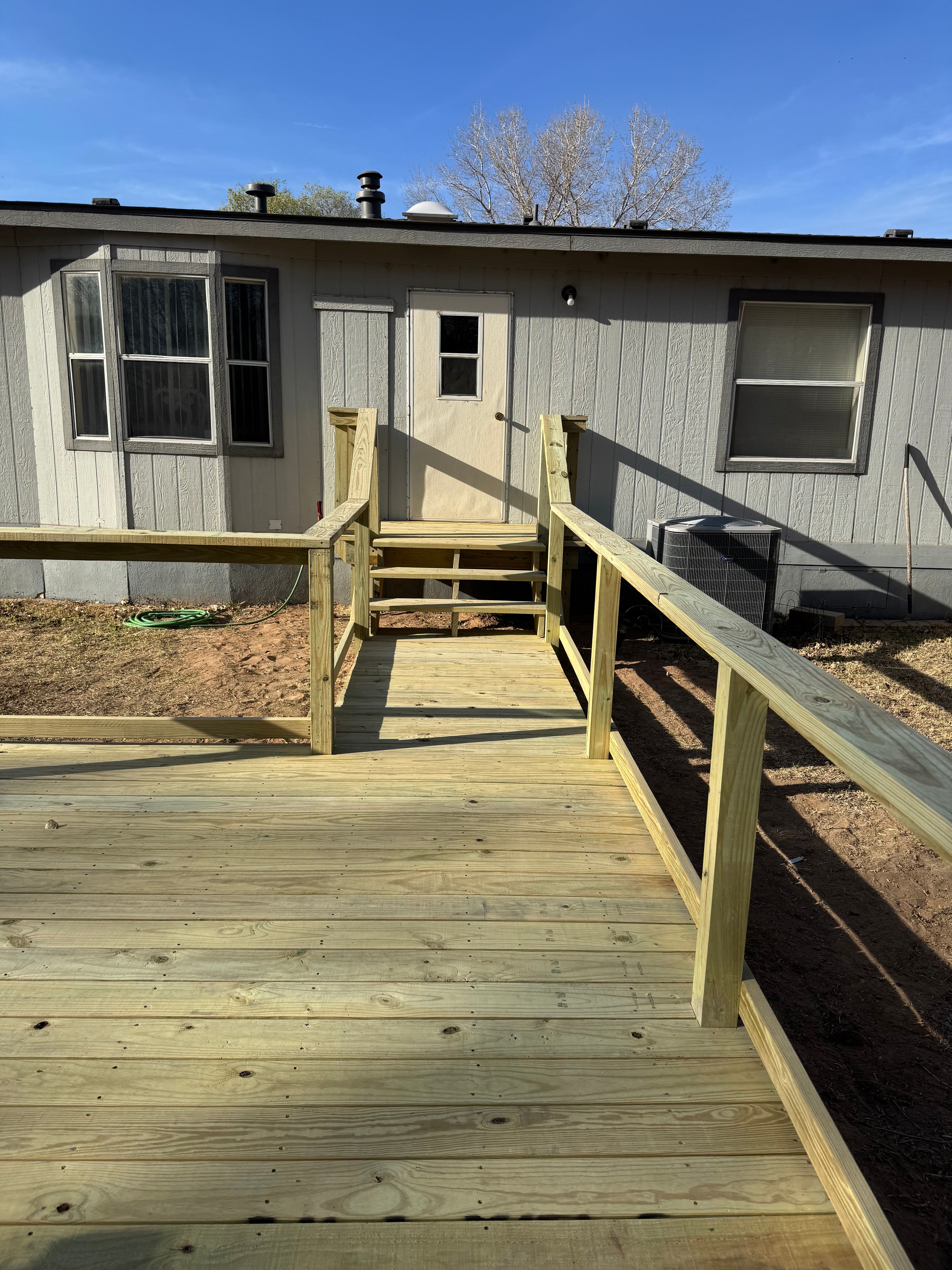  for Straight Edge Siding, Fencing & Decks in Pampa, TX