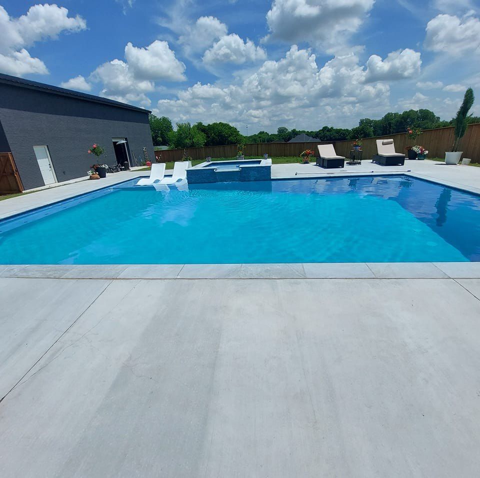  for G & R Pool Construction LLC in Oklahoma City, OK