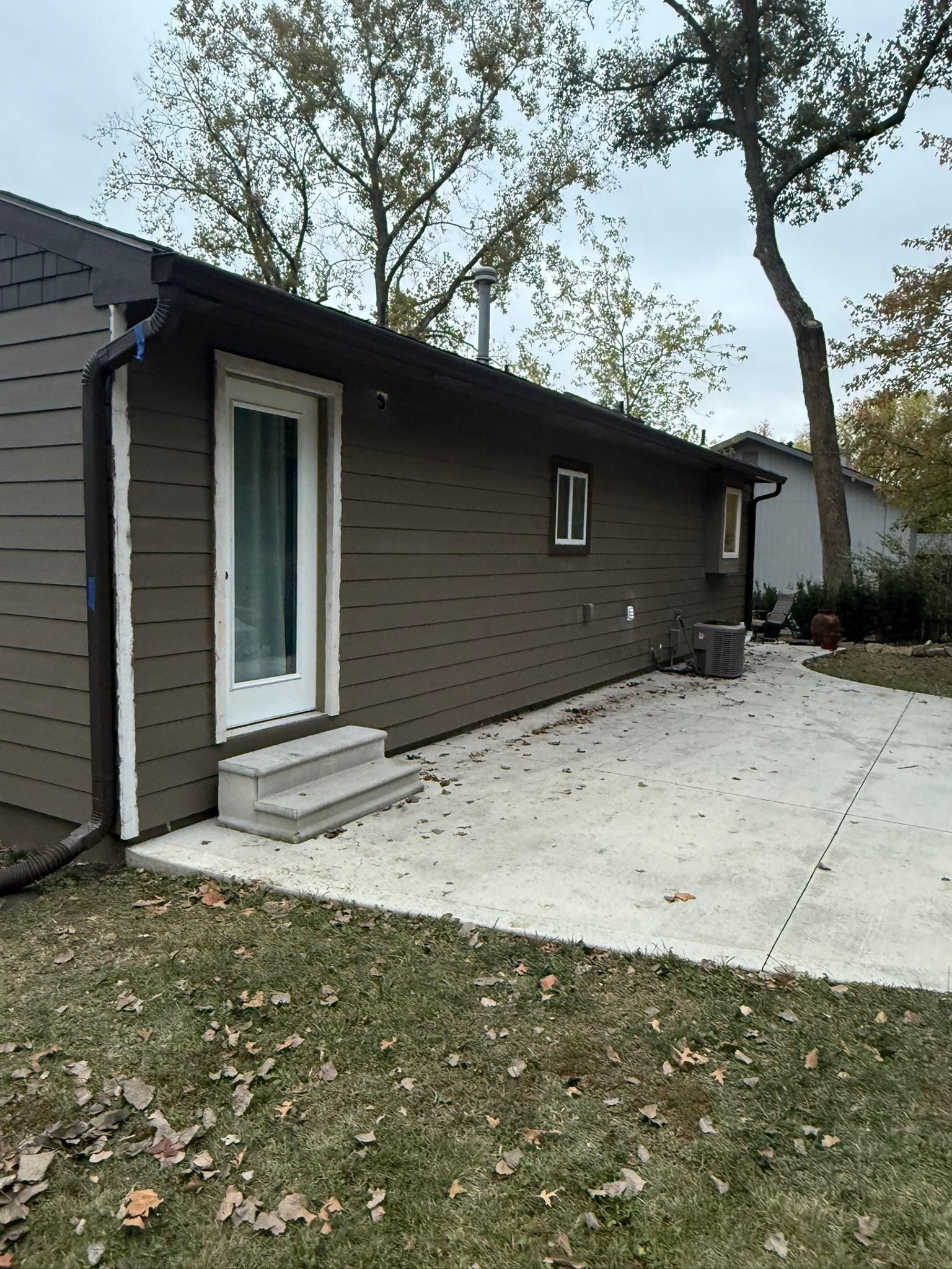  for SDM Construction LLC in Lawrence, KS