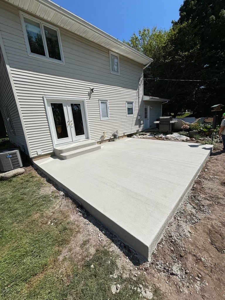 Concrete (Driveways, Sidewalks, Patios) for Curb Concepts Plus in Mishawaka, IN