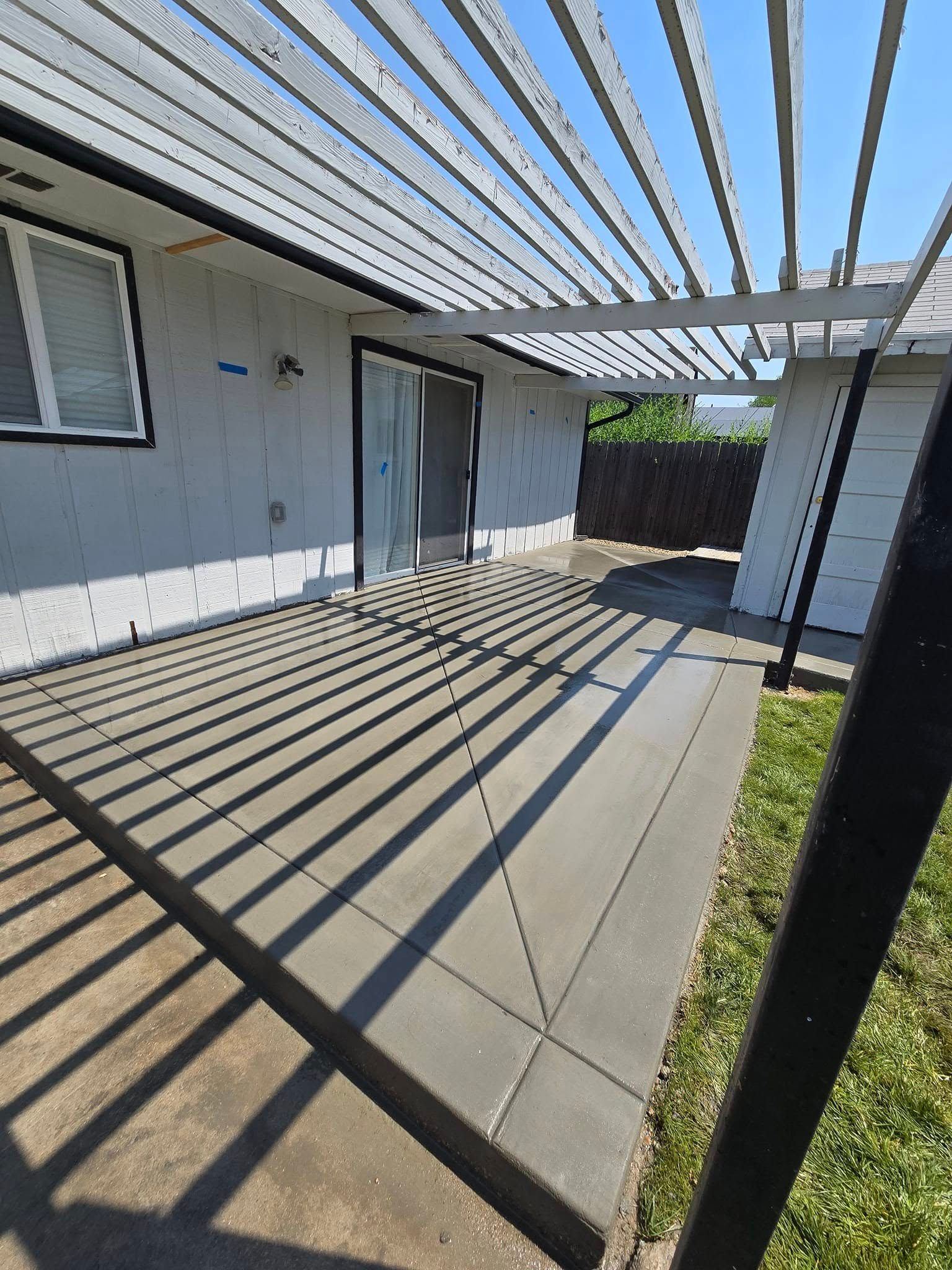  for White Lightning Concrete and Construction in Middleton, ID