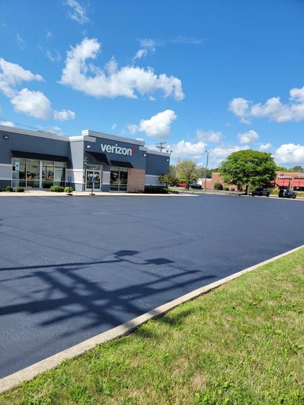  for Smith's Paving and Sealcoating in Rushville, IN