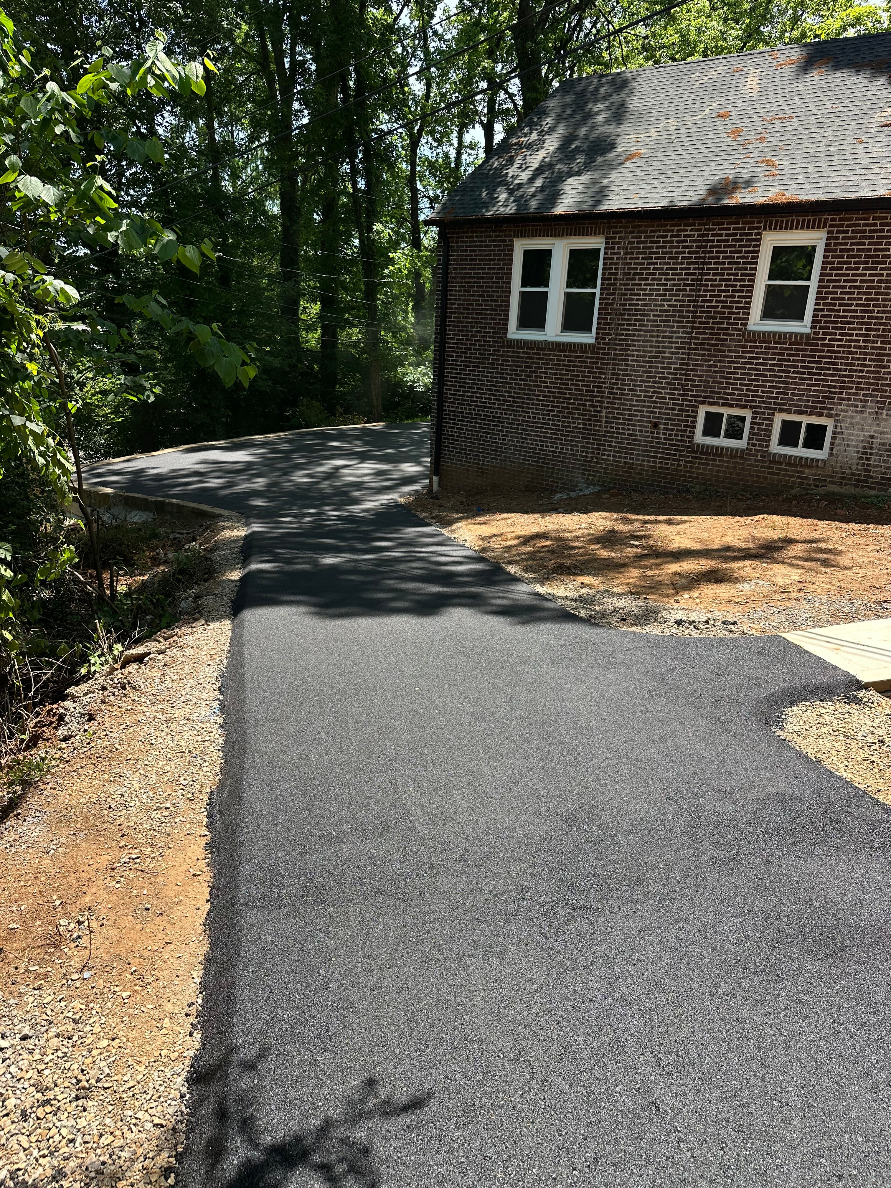  for Metzler Paving and Sealcoating LLC in Jacksboro, TN