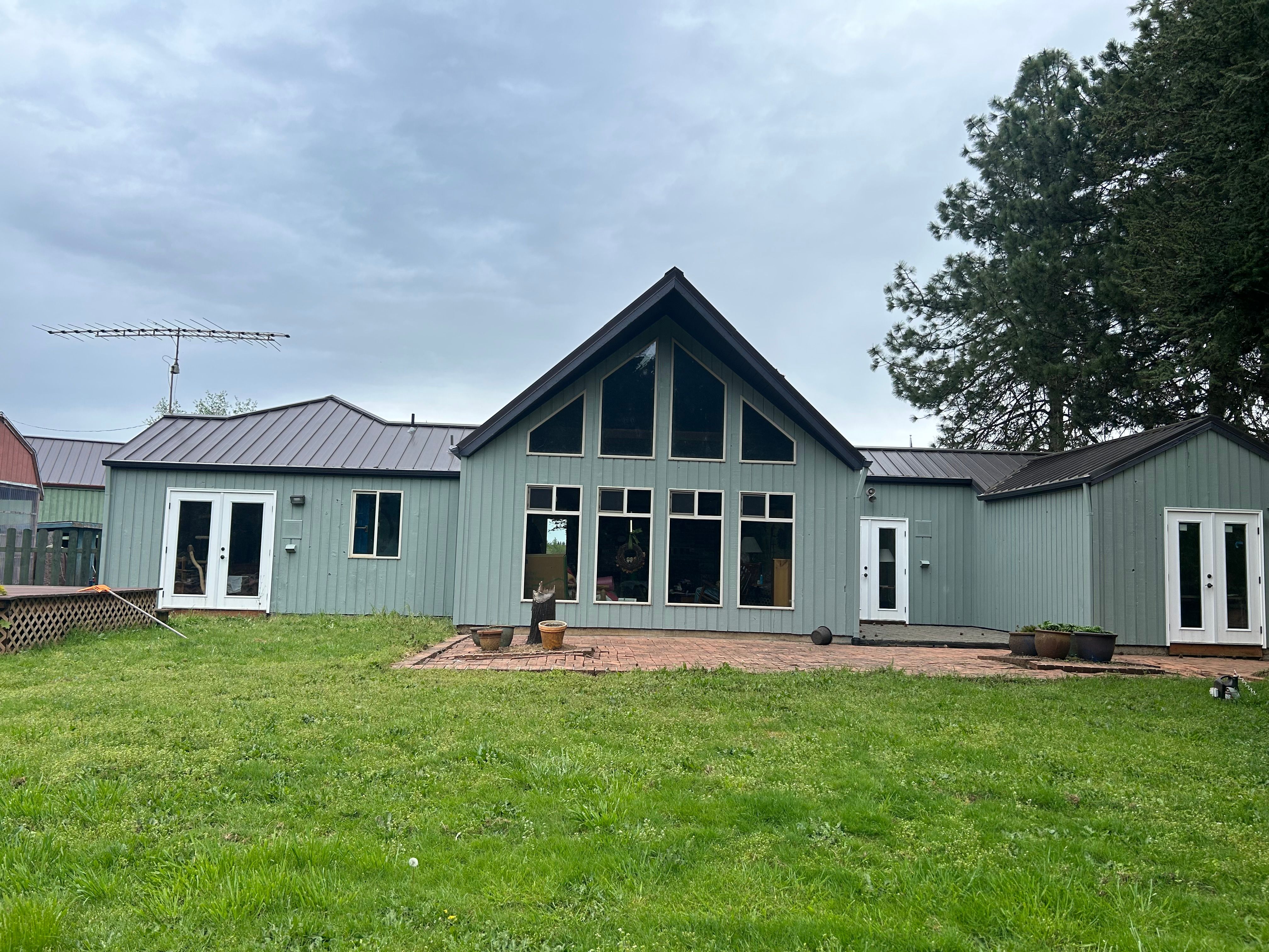 Good Before and After for Great Paint and Renovate LLC in Lebanon, OR