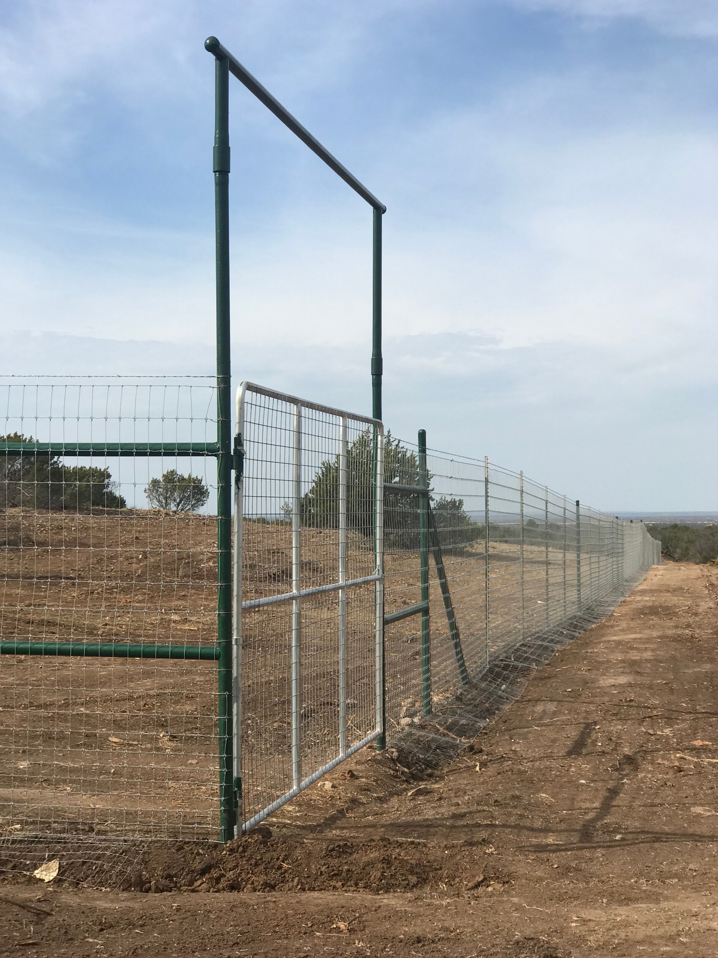  for 5-7 Fencing & Construction in Madisonville, TX