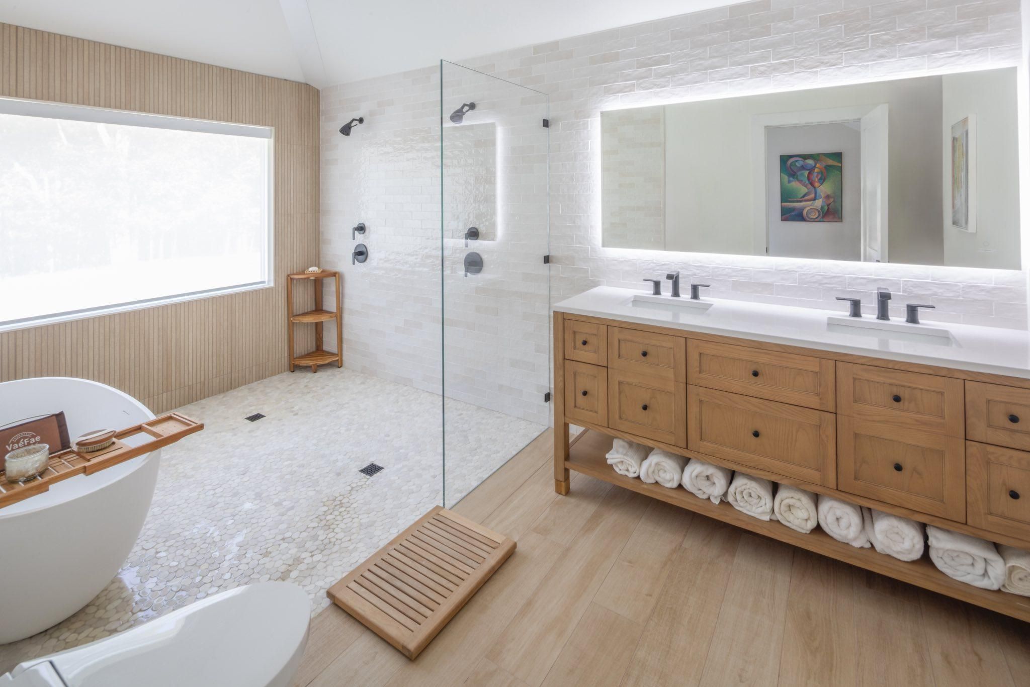  for Make It Right Contracting in East Hampton, NY