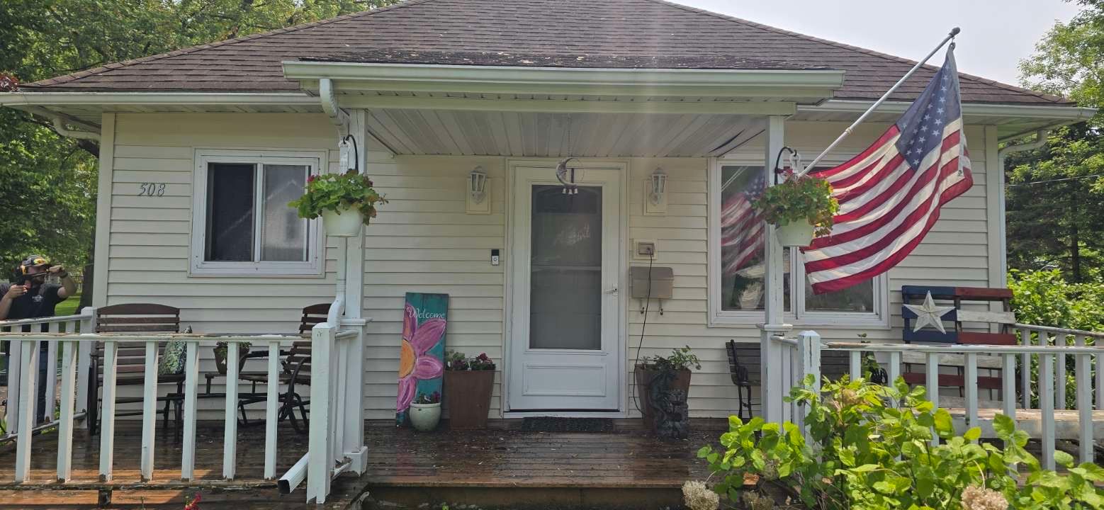  for Mahner Service in Medford, WI