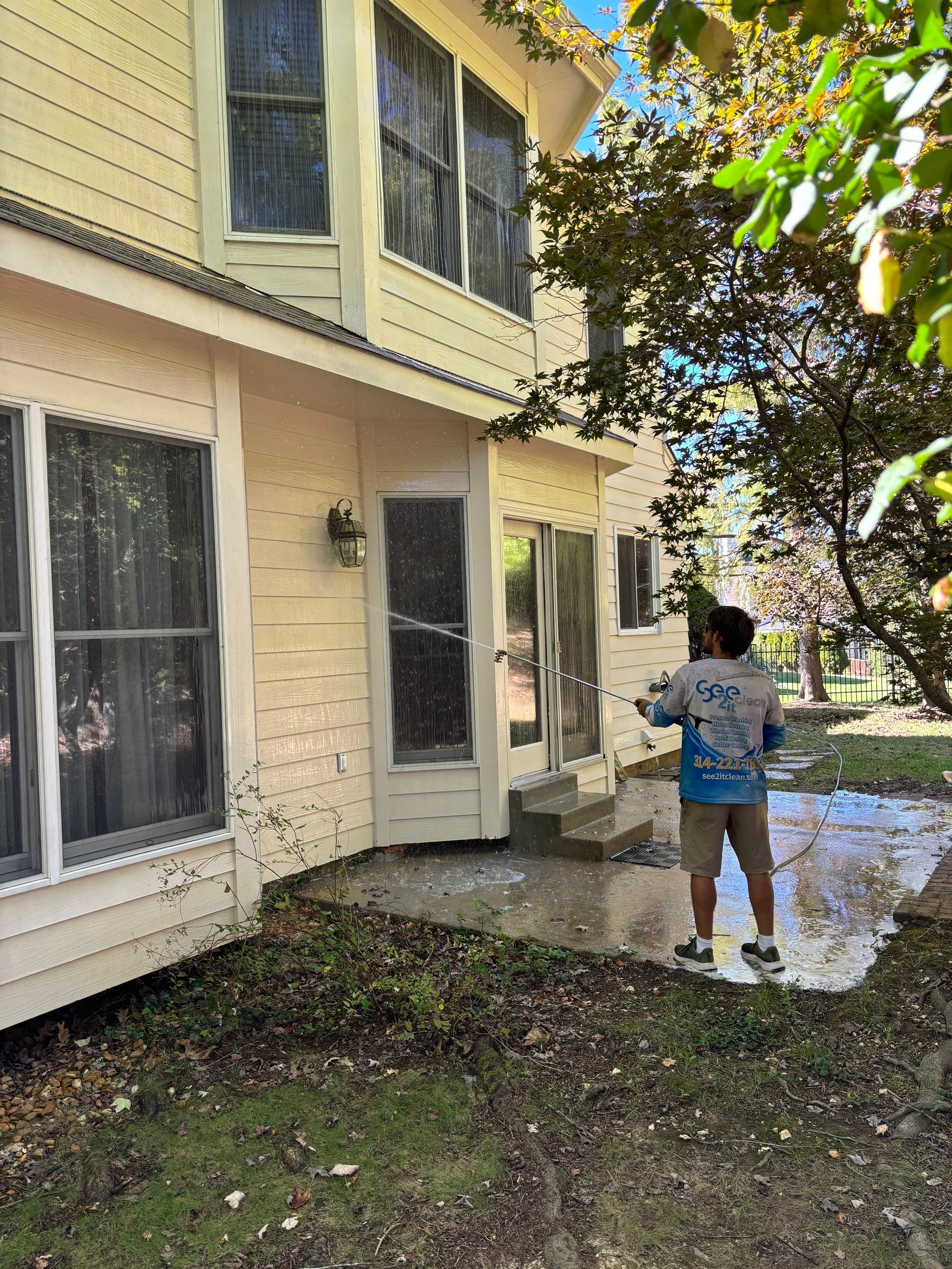  for See2it Clean in St Louis, MO