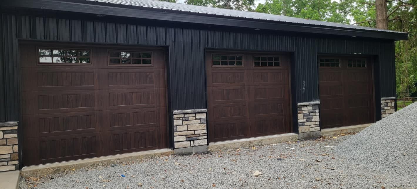  for Roby's Door Service in La Grange, KY
