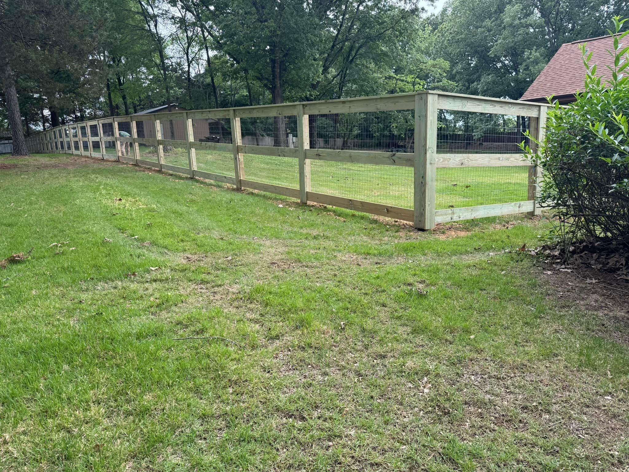  for Manning Fence, LLC in Hernando, MS