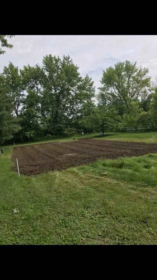  for Lowden Tractor Services in Greentown, IN