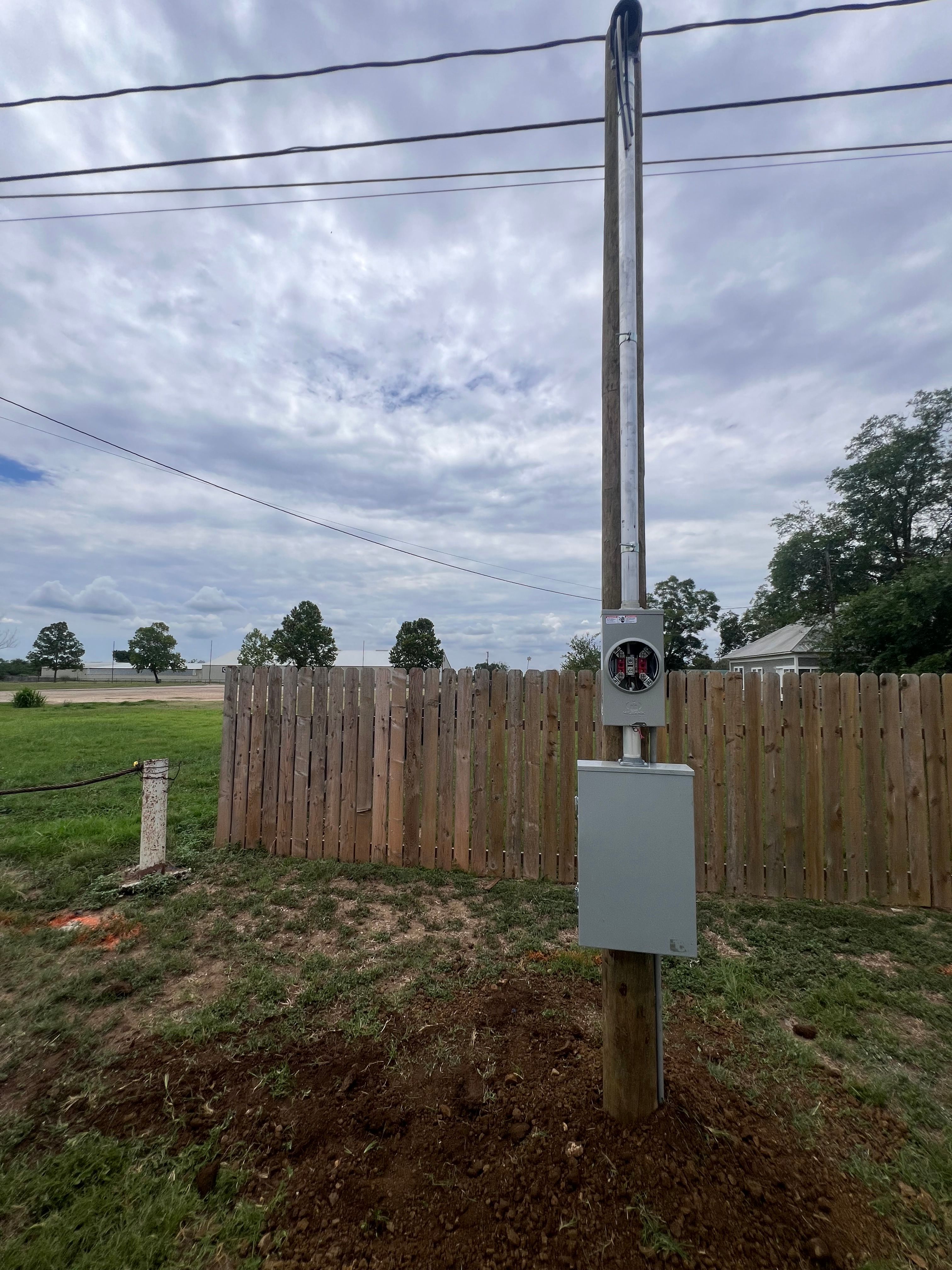  for LUX Electric in Floresville, TX