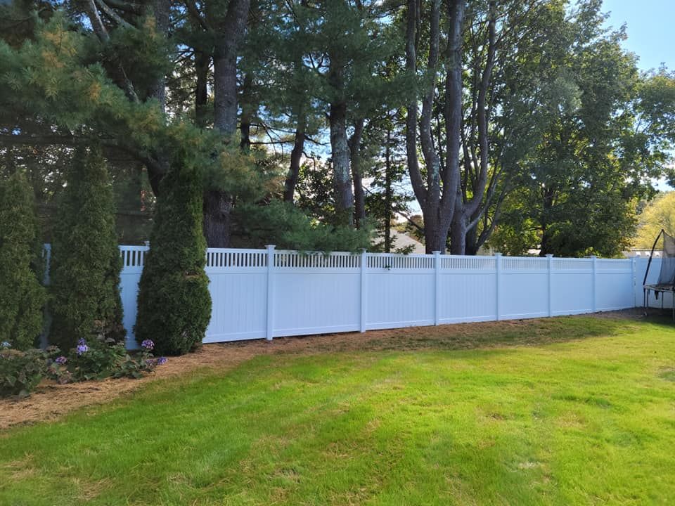 Vinyl Fences for Azorean Fence in Peabody, MA