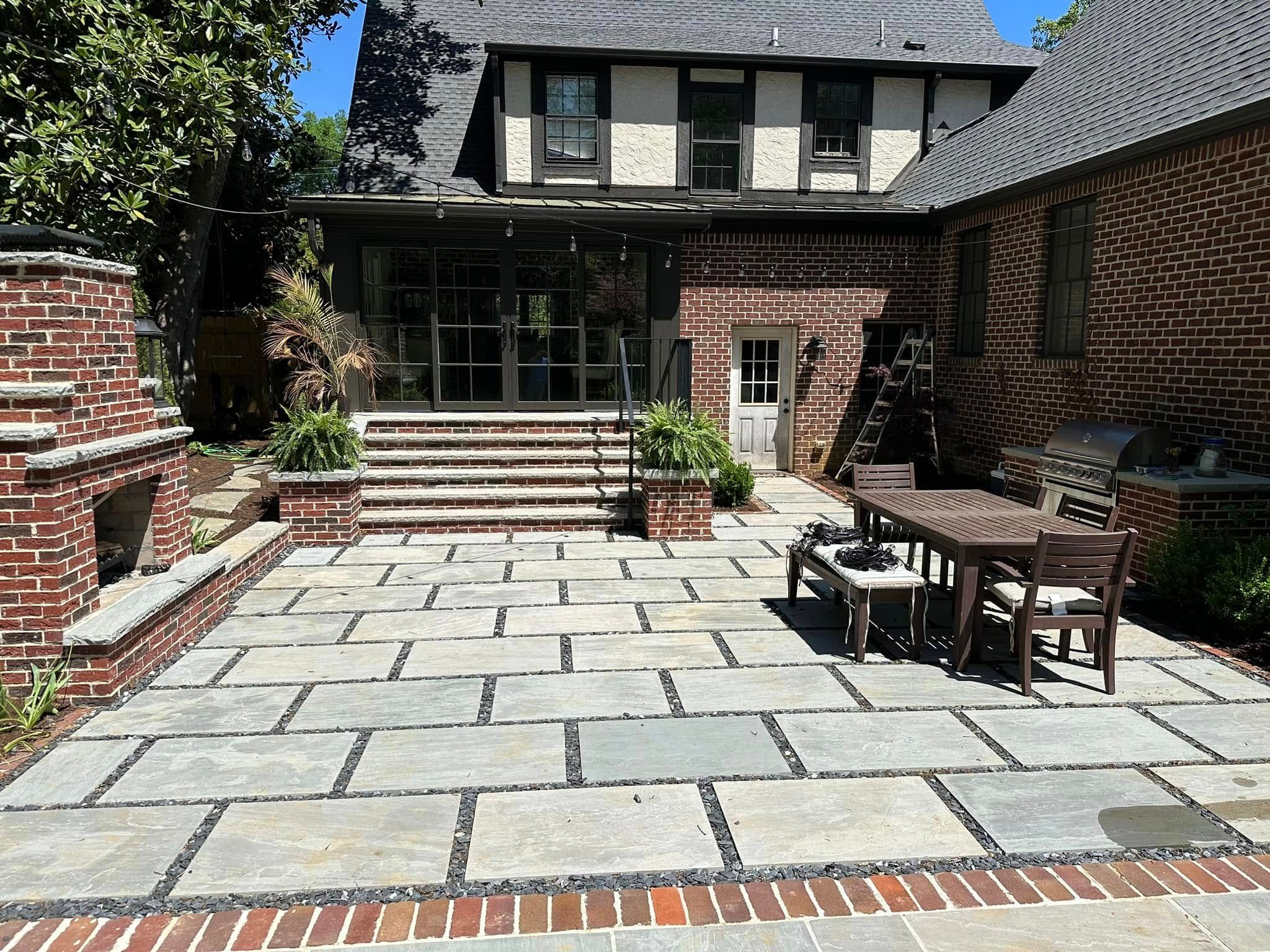 Natural Stone Hardscape for Campbell's Outdoor Living in Powell, TN