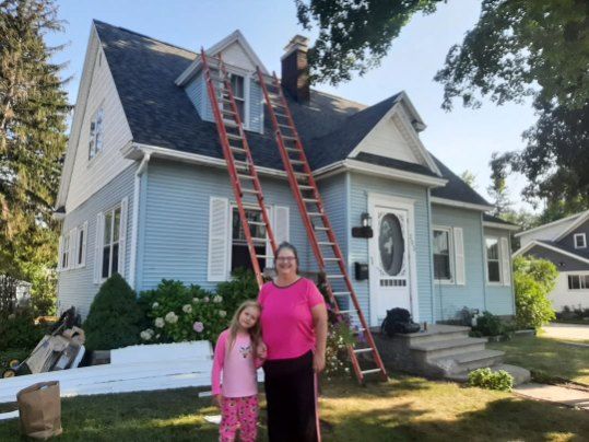  for Buck's Exteriors in Manistee, MI