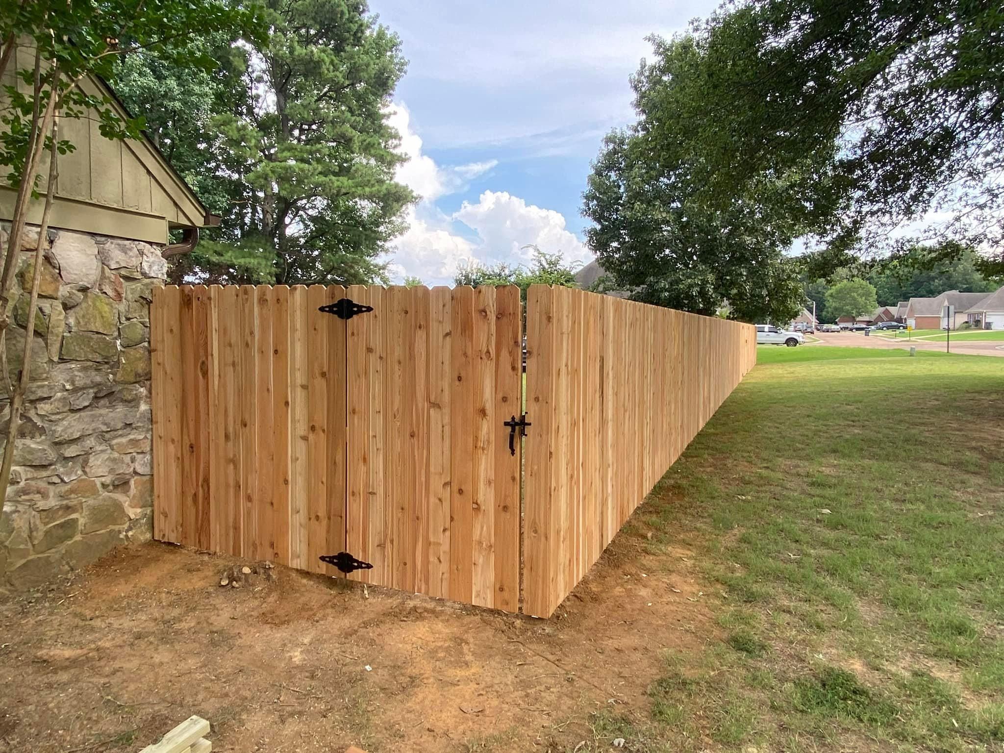  for Manning Fence, LLC in Hernando, MS