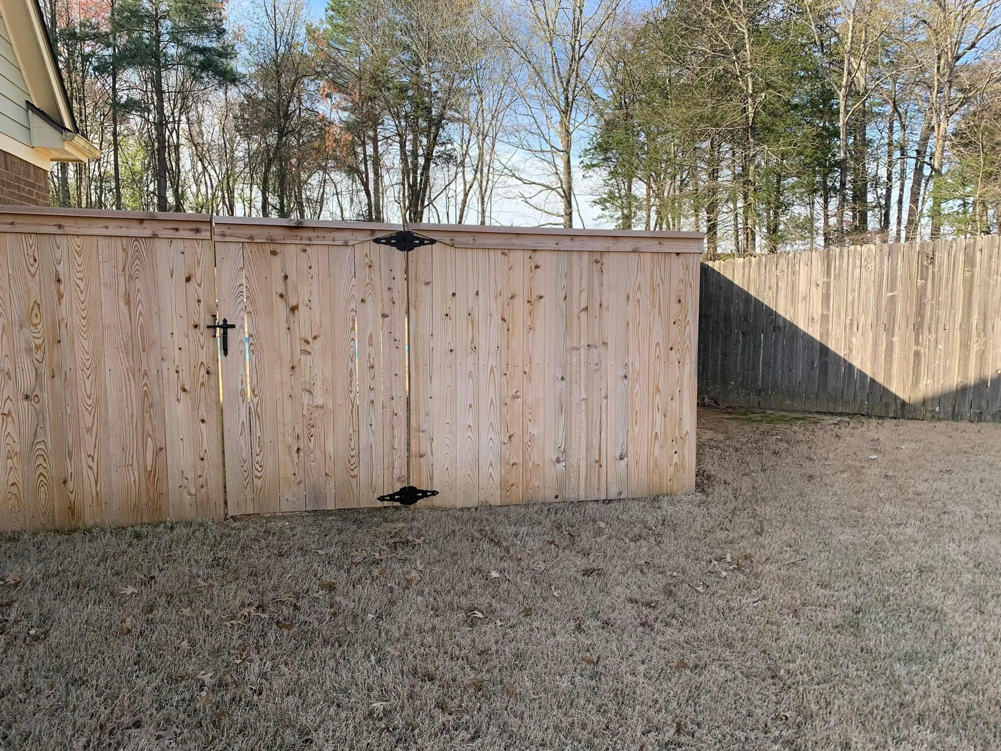  for Manning Fence, LLC in Hernando, MS