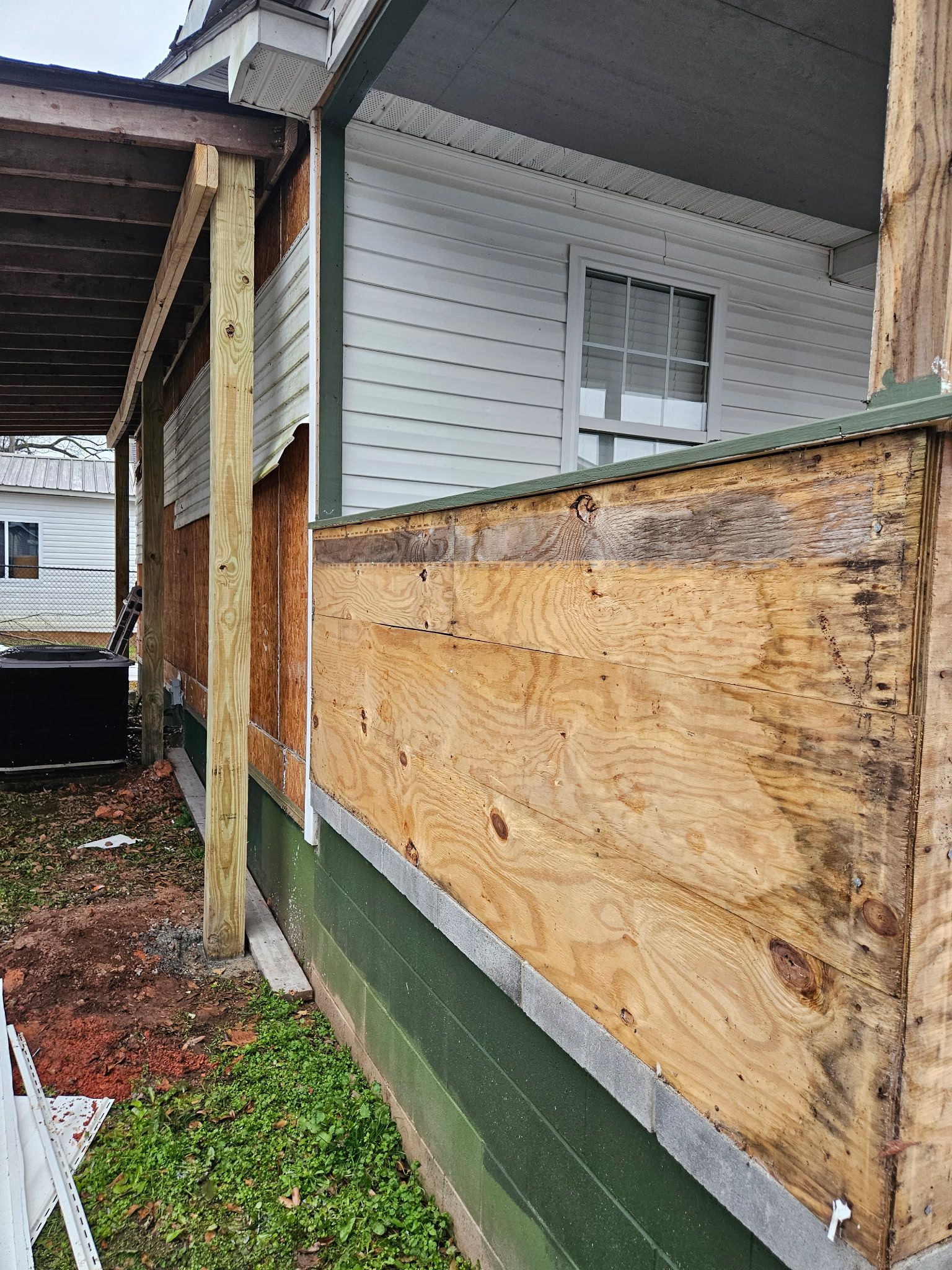  for Hometown Roofing in Greenwood, SC