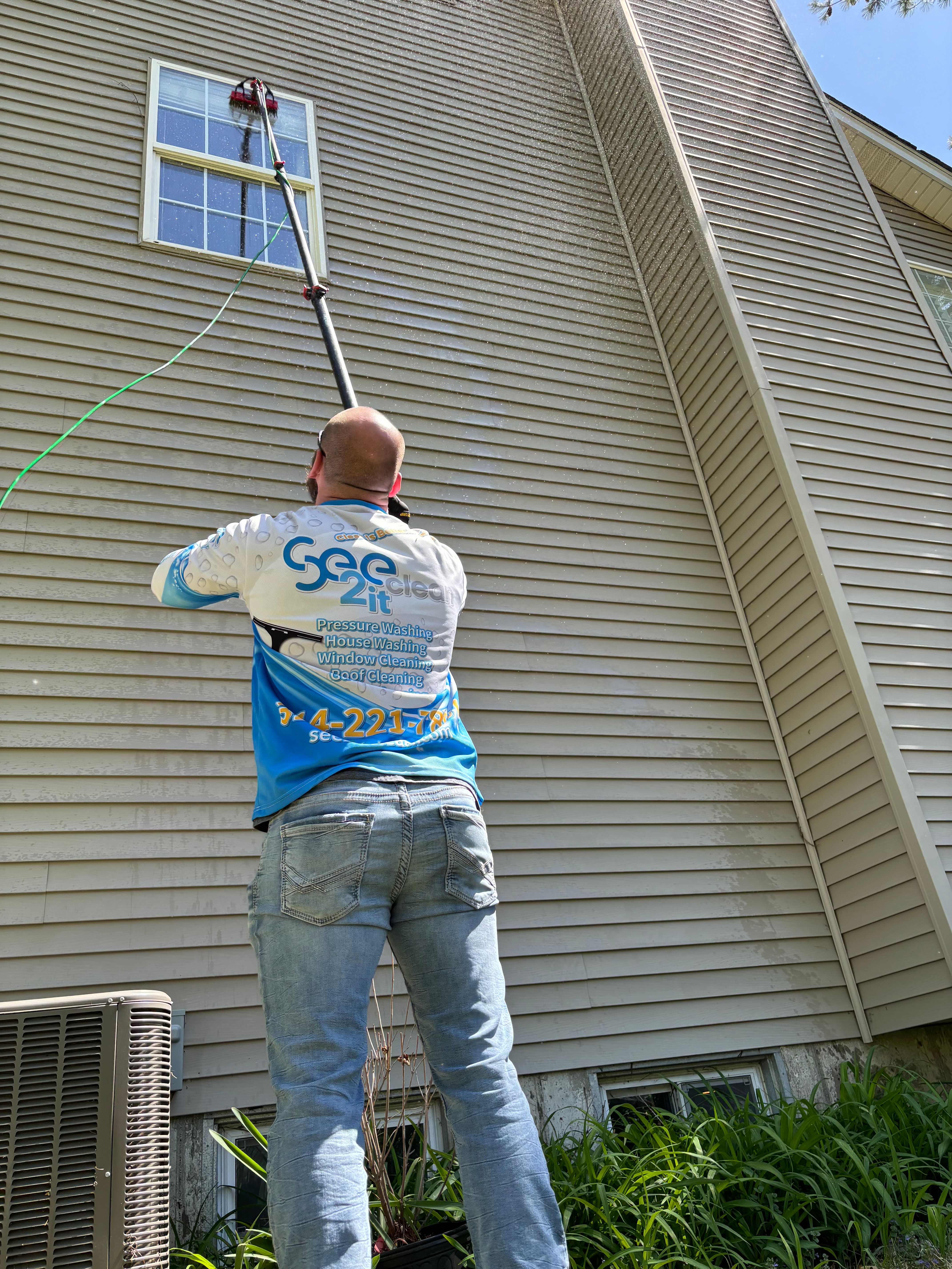  for See2it Clean in St Louis, MO