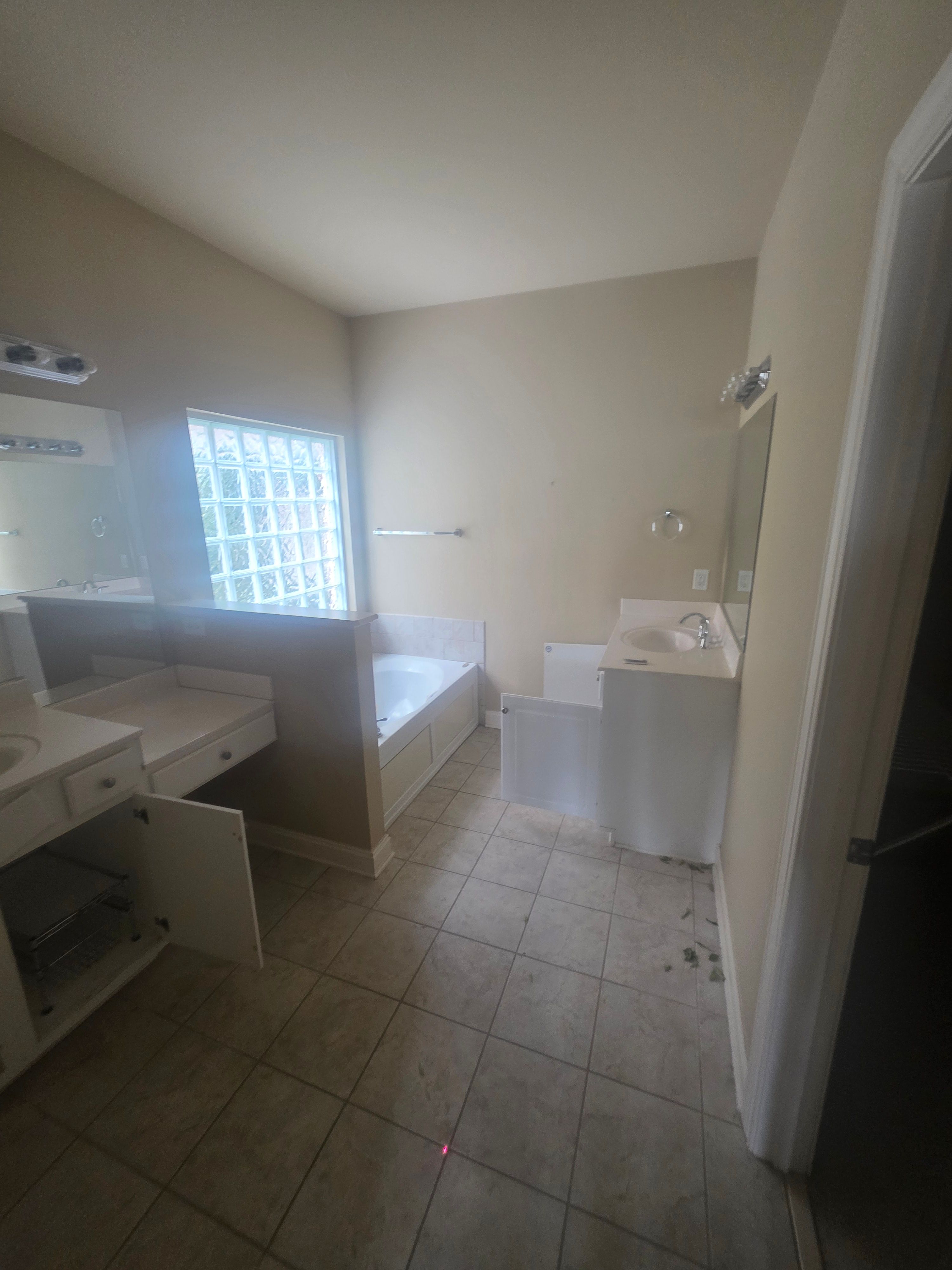  for Comptons Painting LLC in Smyrna, TN