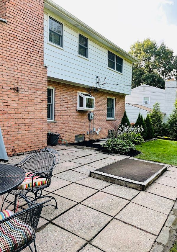  for Mulch & Dig in West Bloomfield Township, MI