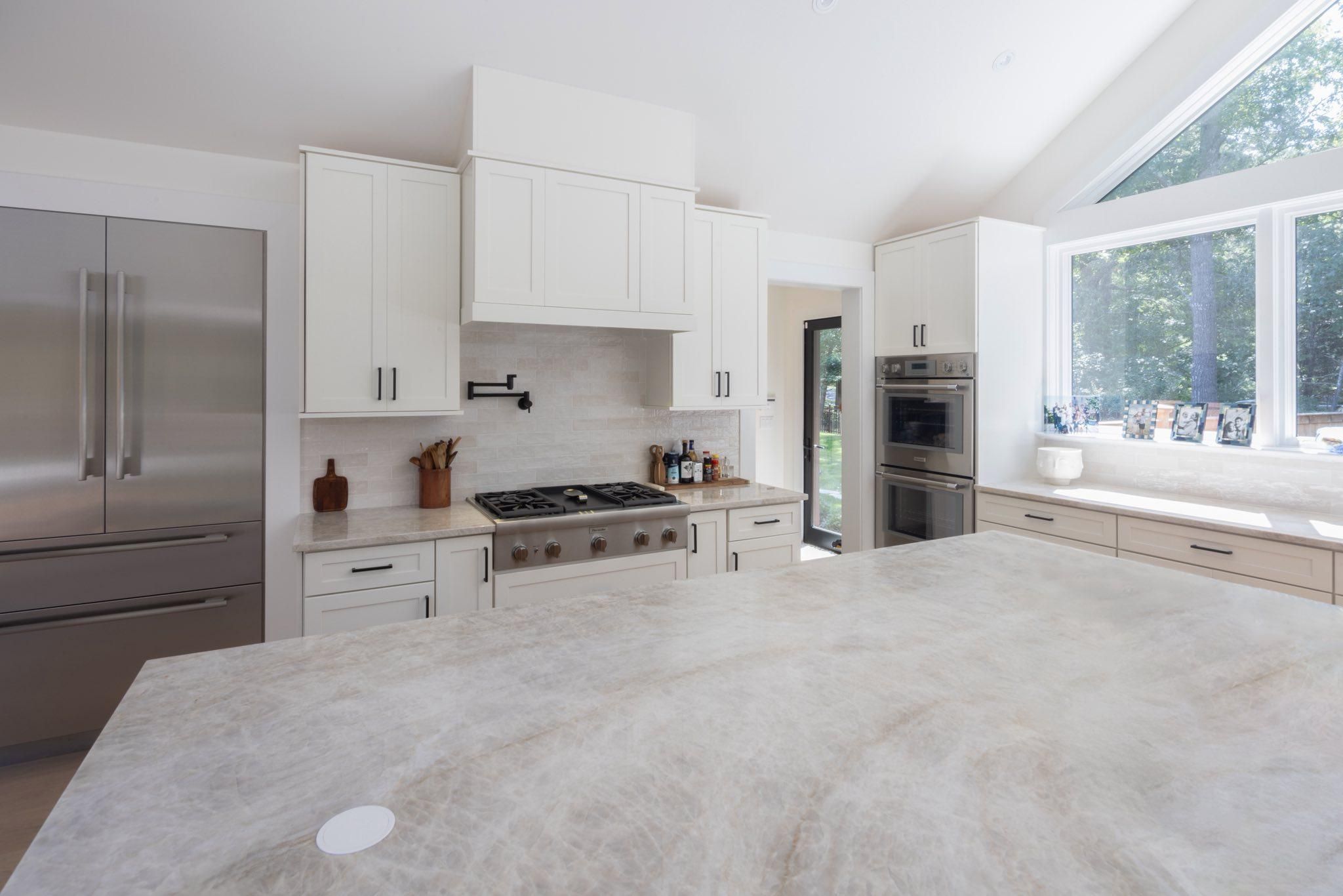  for Make It Right Contracting in East Hampton, NY