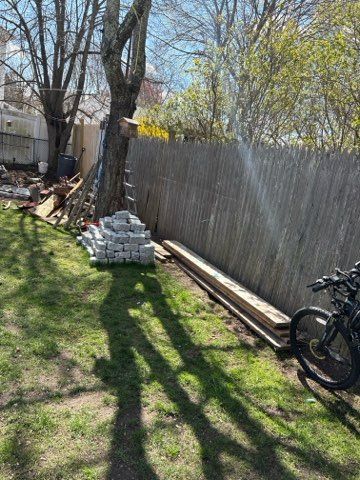  for Kingston Lawn Care in Providence, RI