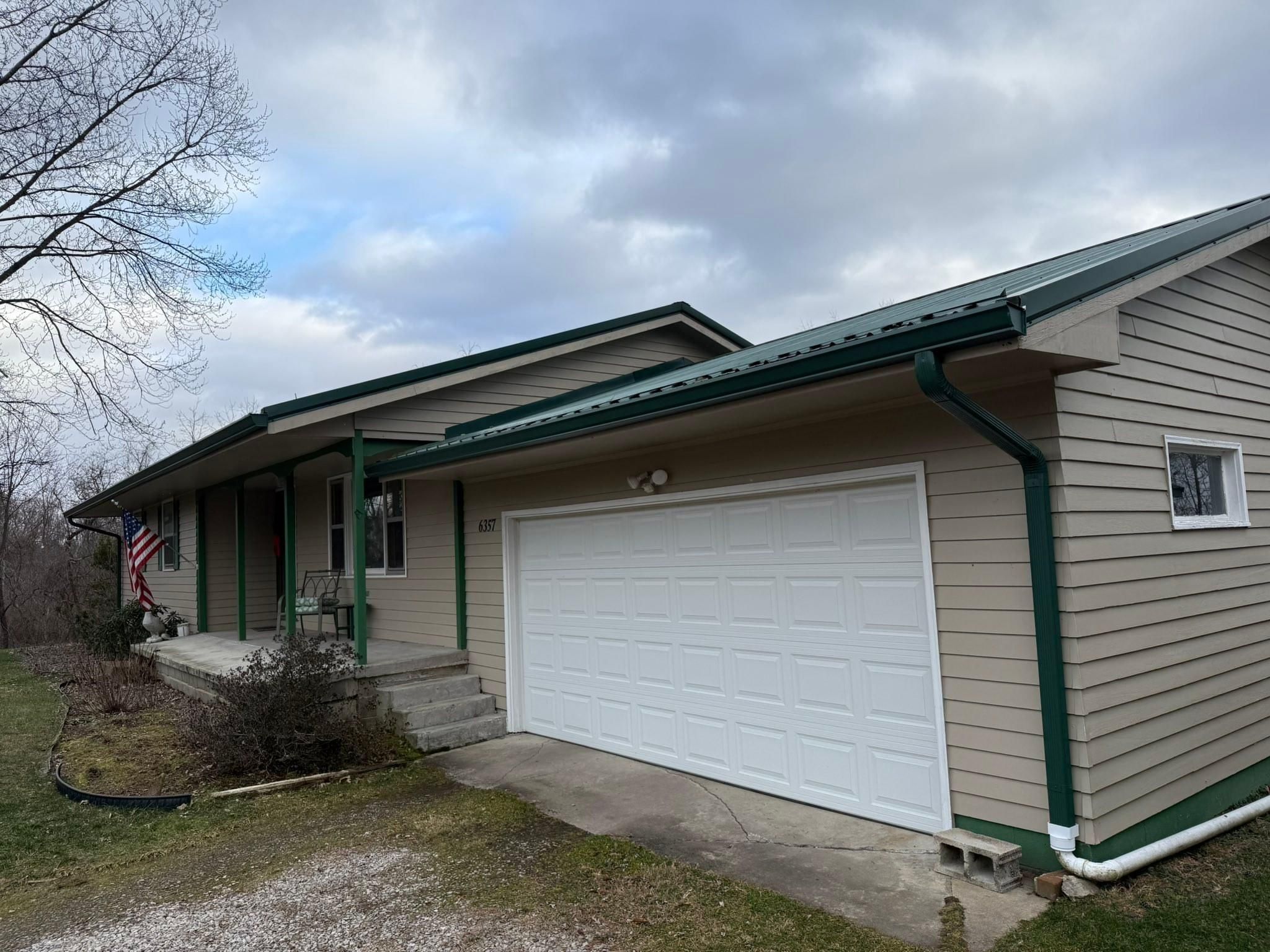  for Top Hand Roofing and Gutter in Pomeroy, OH