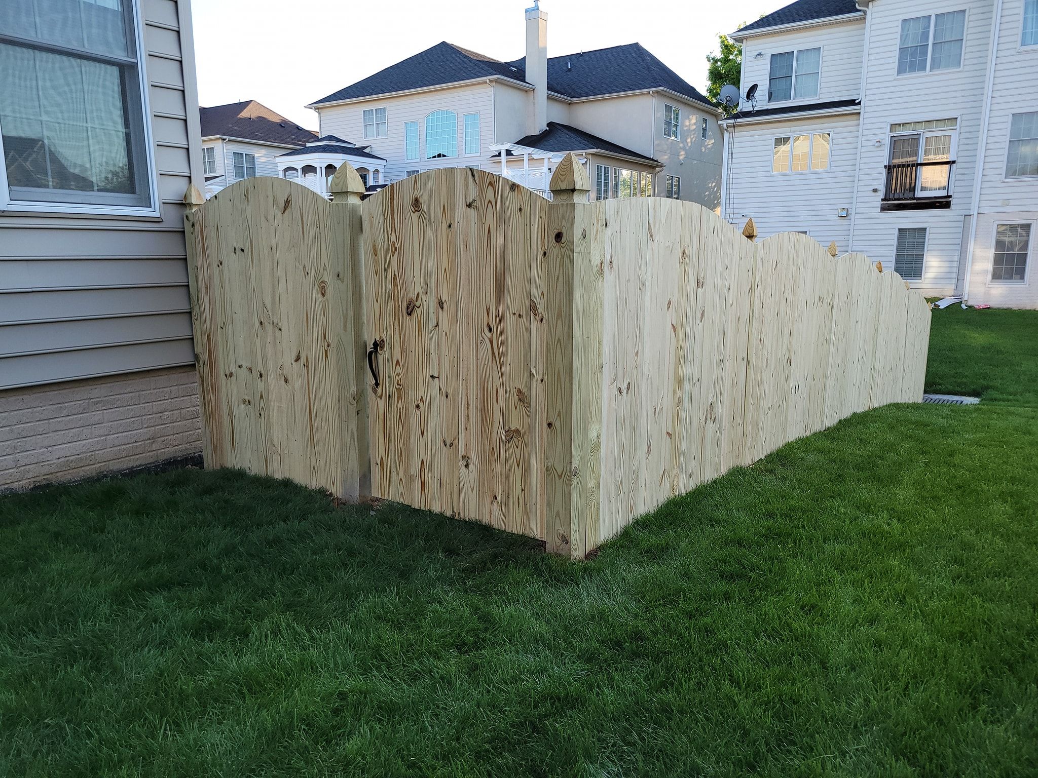  for LALO FENCE in Chantilly, VA