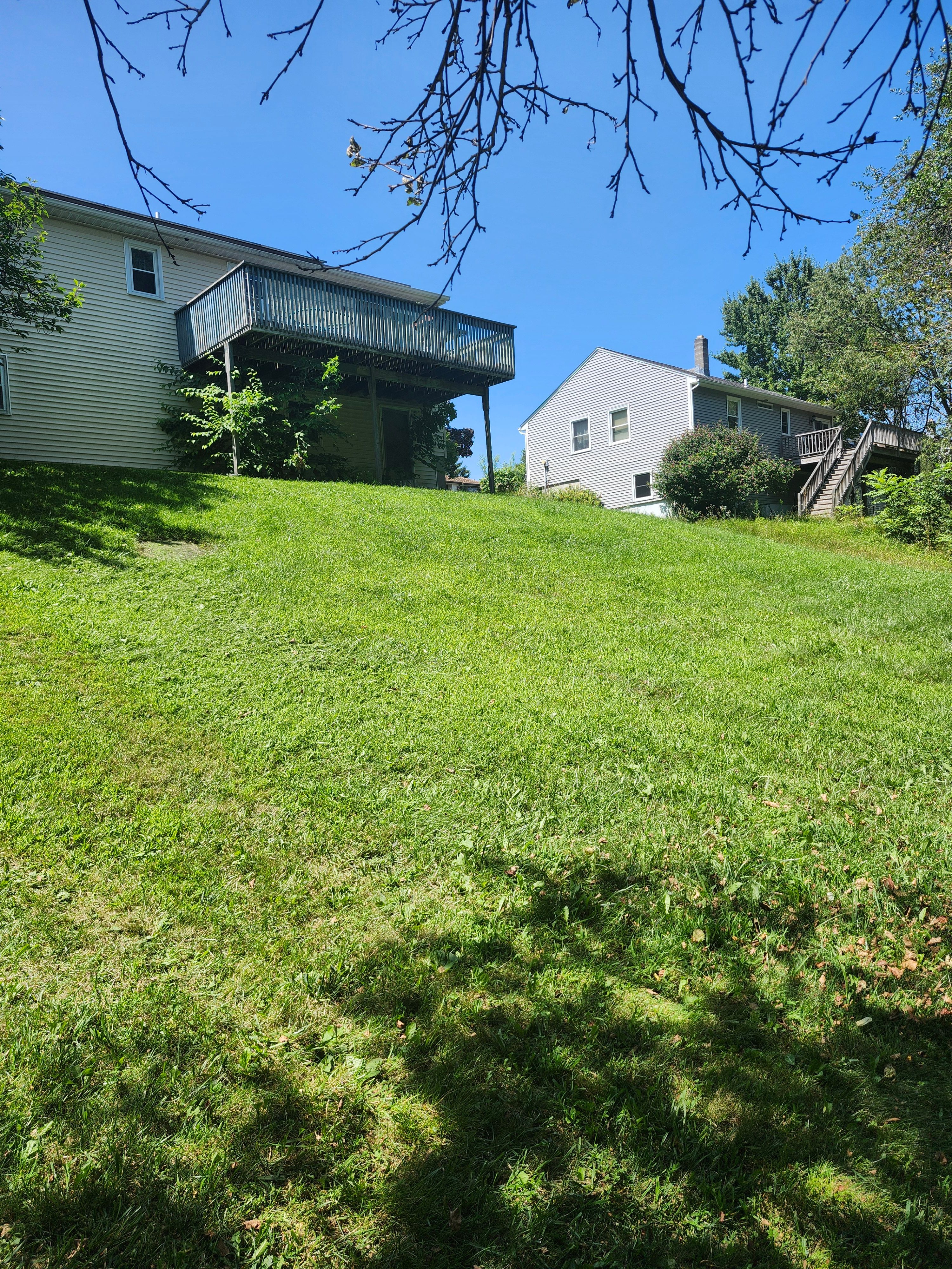 Lawn Mowing for Landscape Innovations LLC in Torrington, CT