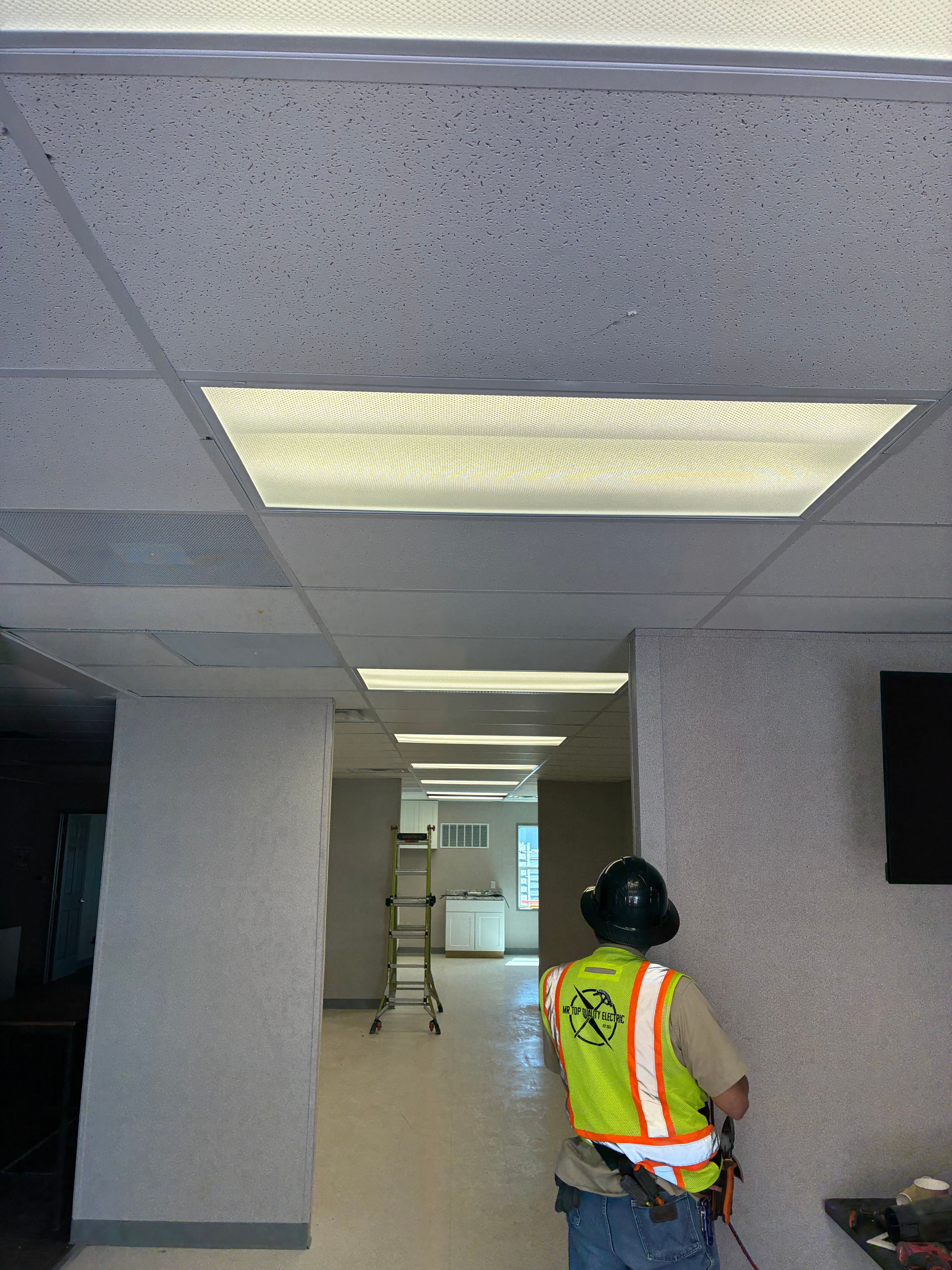  for MR Top Quality Electric in El Paso, TX