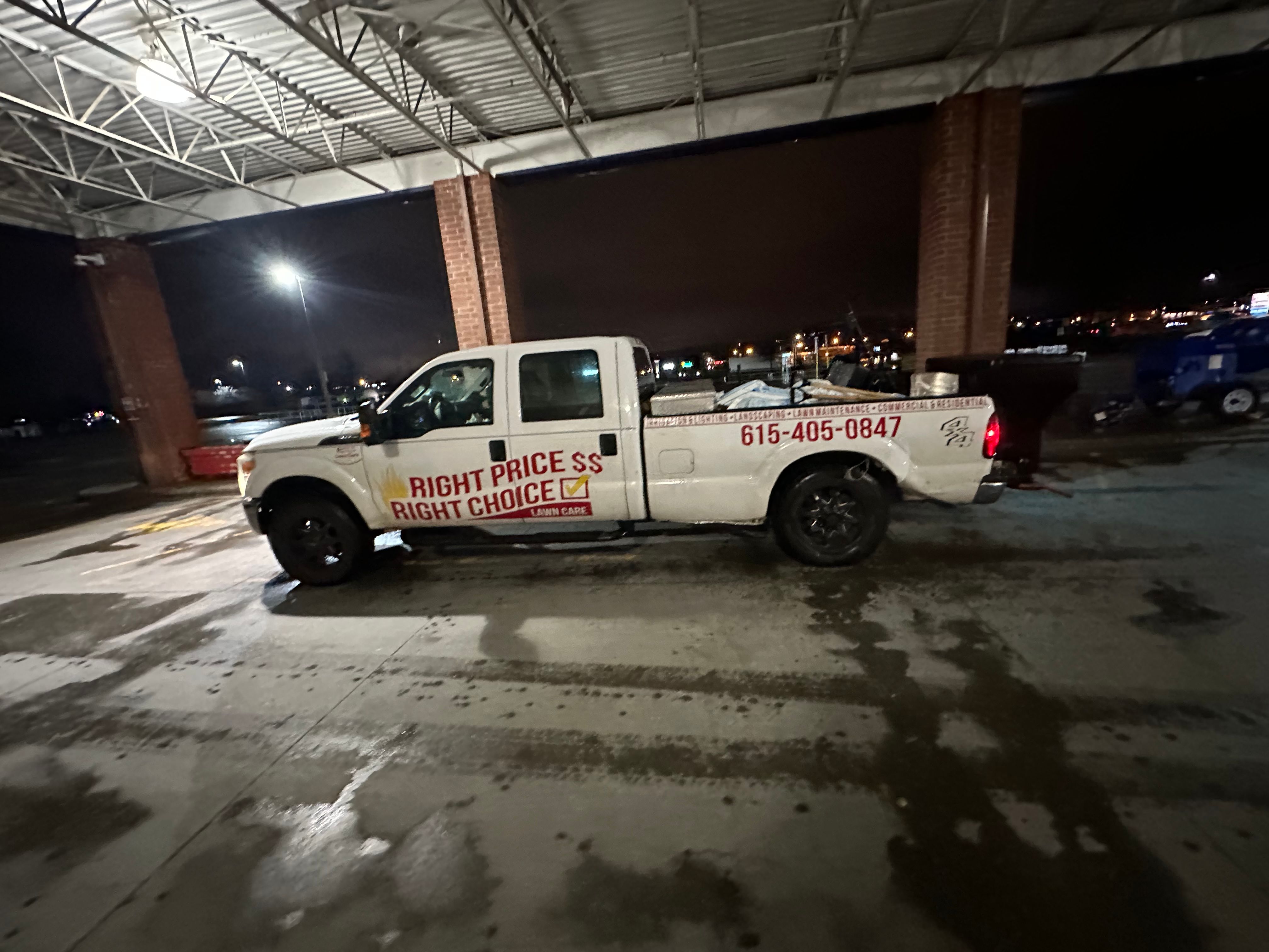  for The Right Price Right Choice Lawn Care Services in Murfreesboro, TN