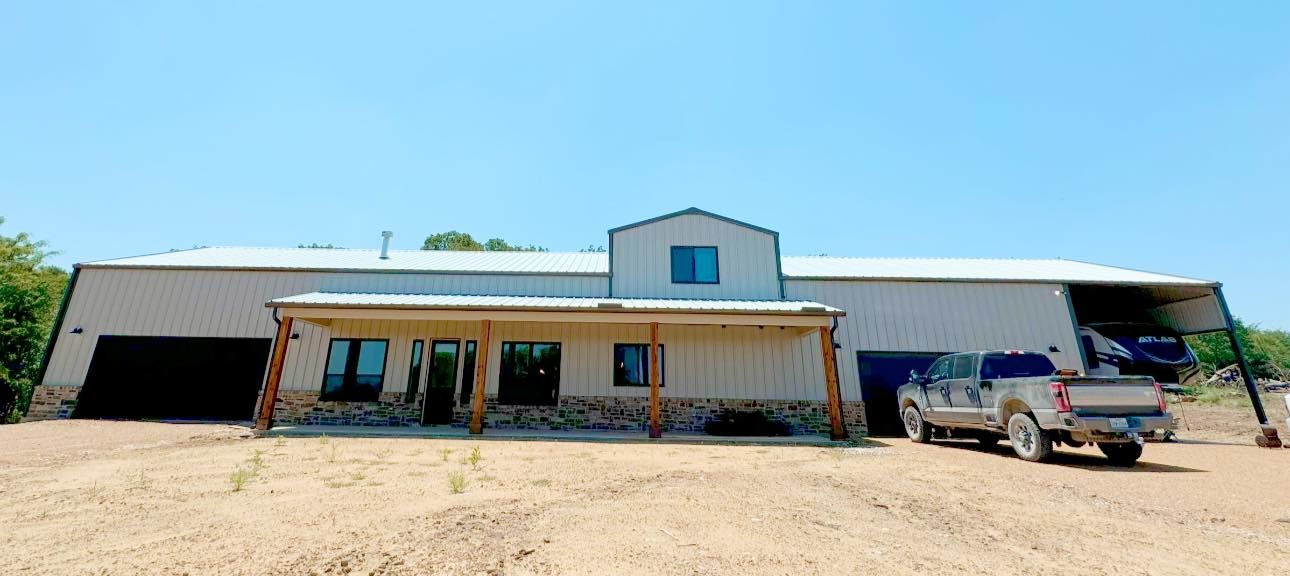 Custom Homes for Tailor Made Custom Homes in Collinsville, TX