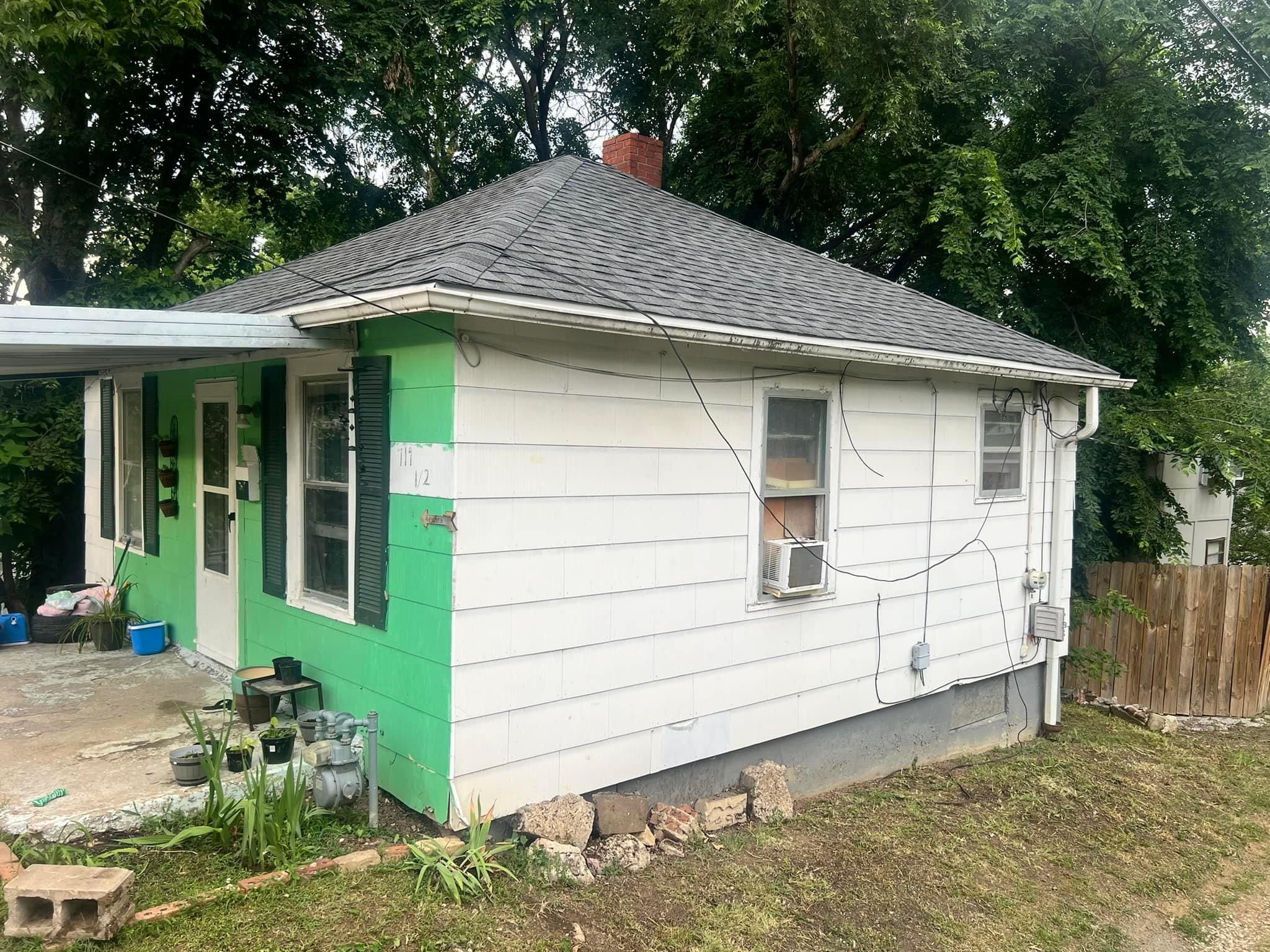  for Full Roof  in Saint Joseph, MO