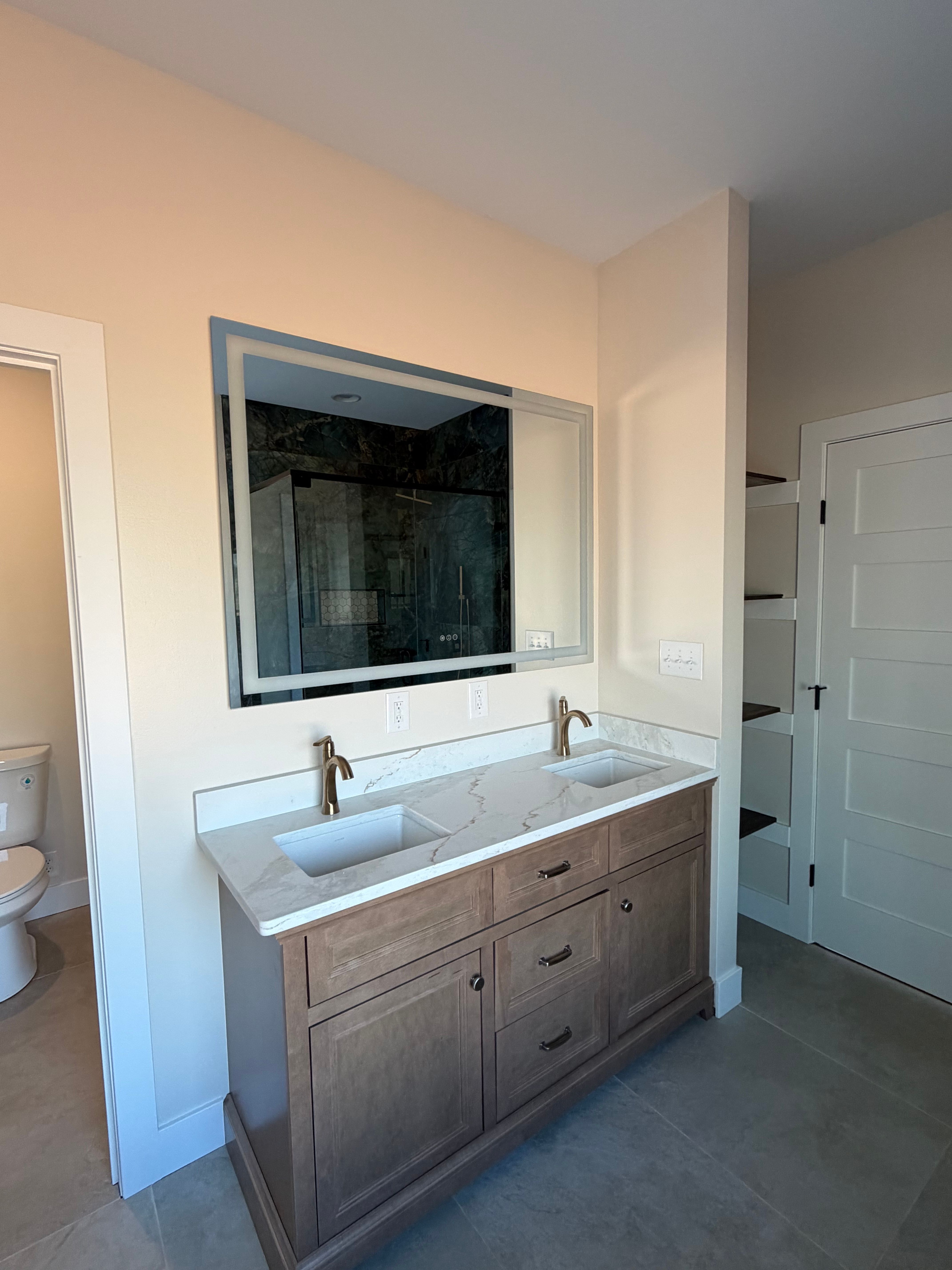  for Ridgeline Construction in Hiddenite, NC