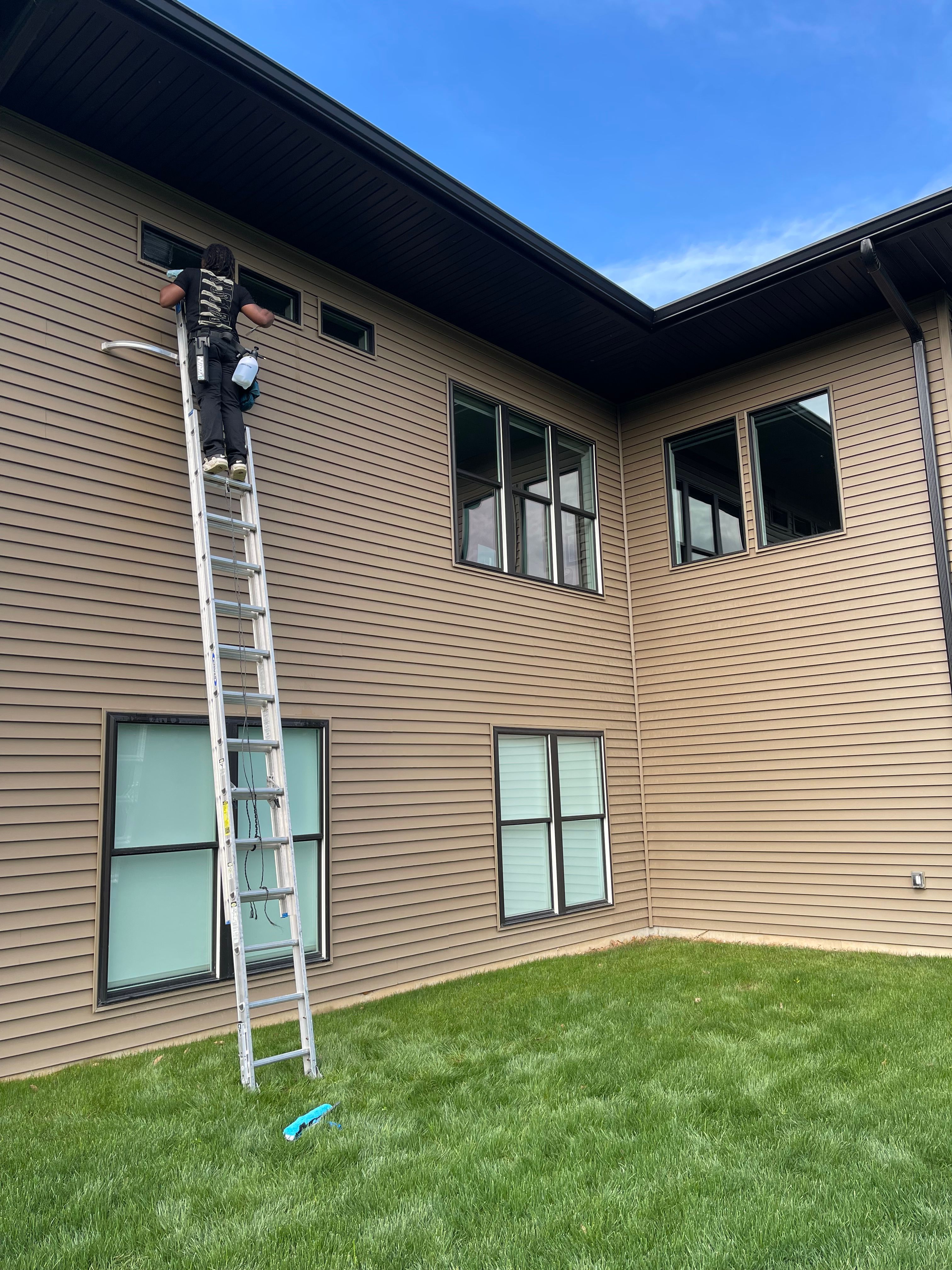  for See2it Clean in St Louis, MO