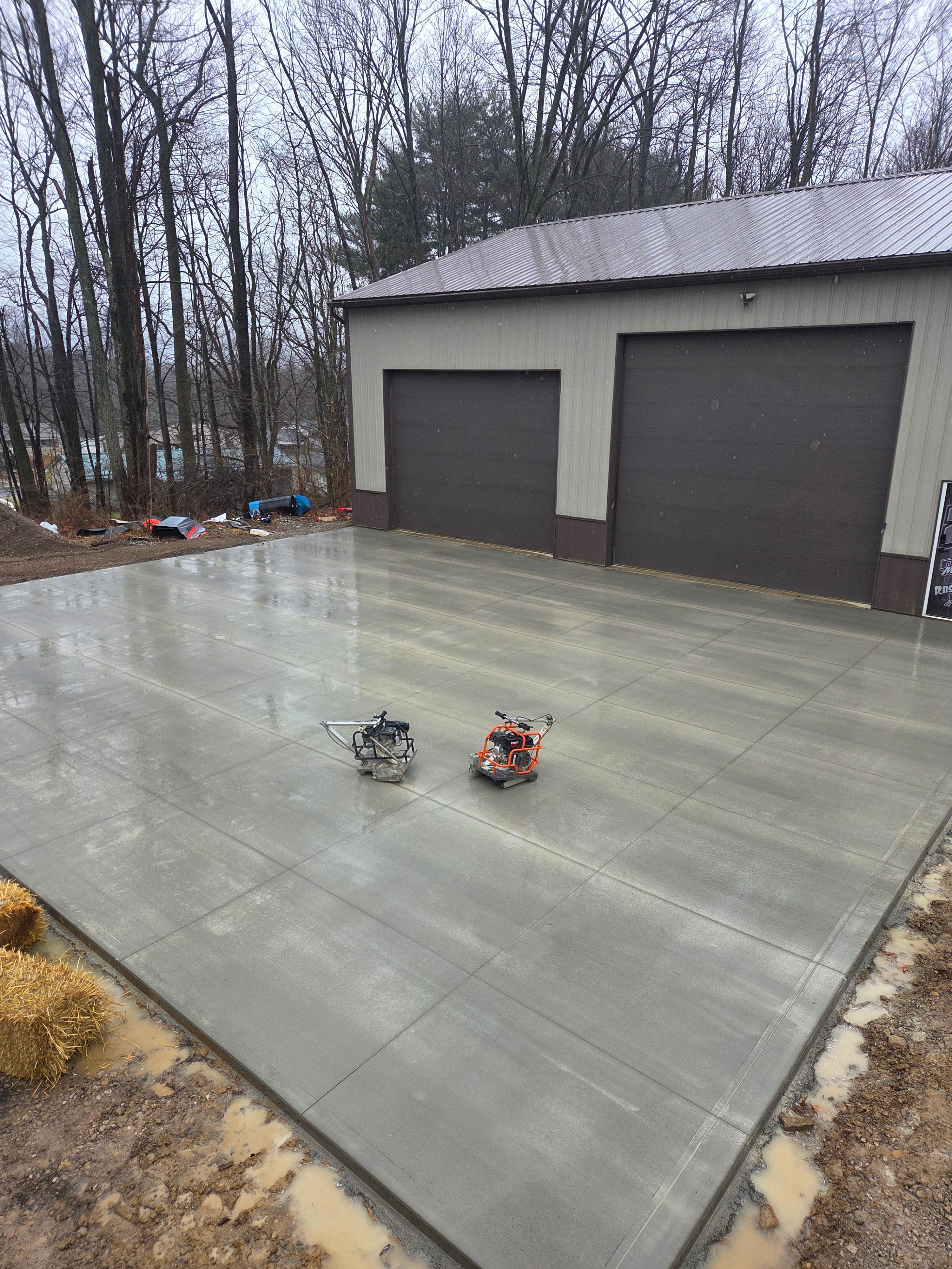  for New Edge Concrete in Mount Vernon, OH