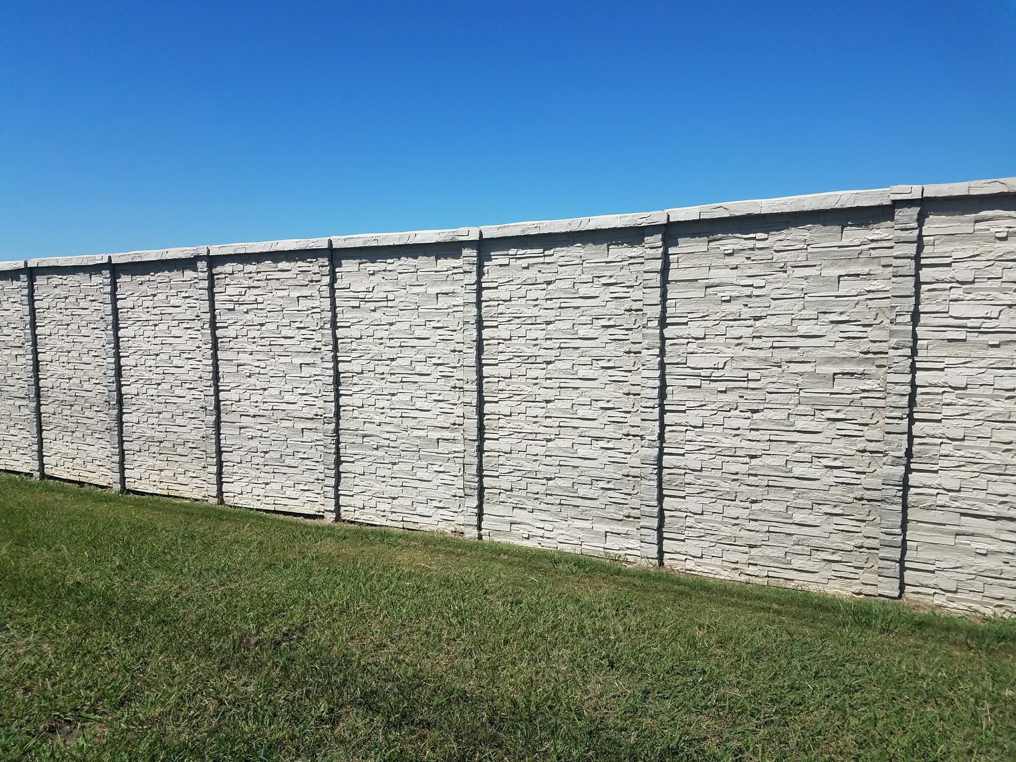  for Manning Fence, LLC in Hernando, MS