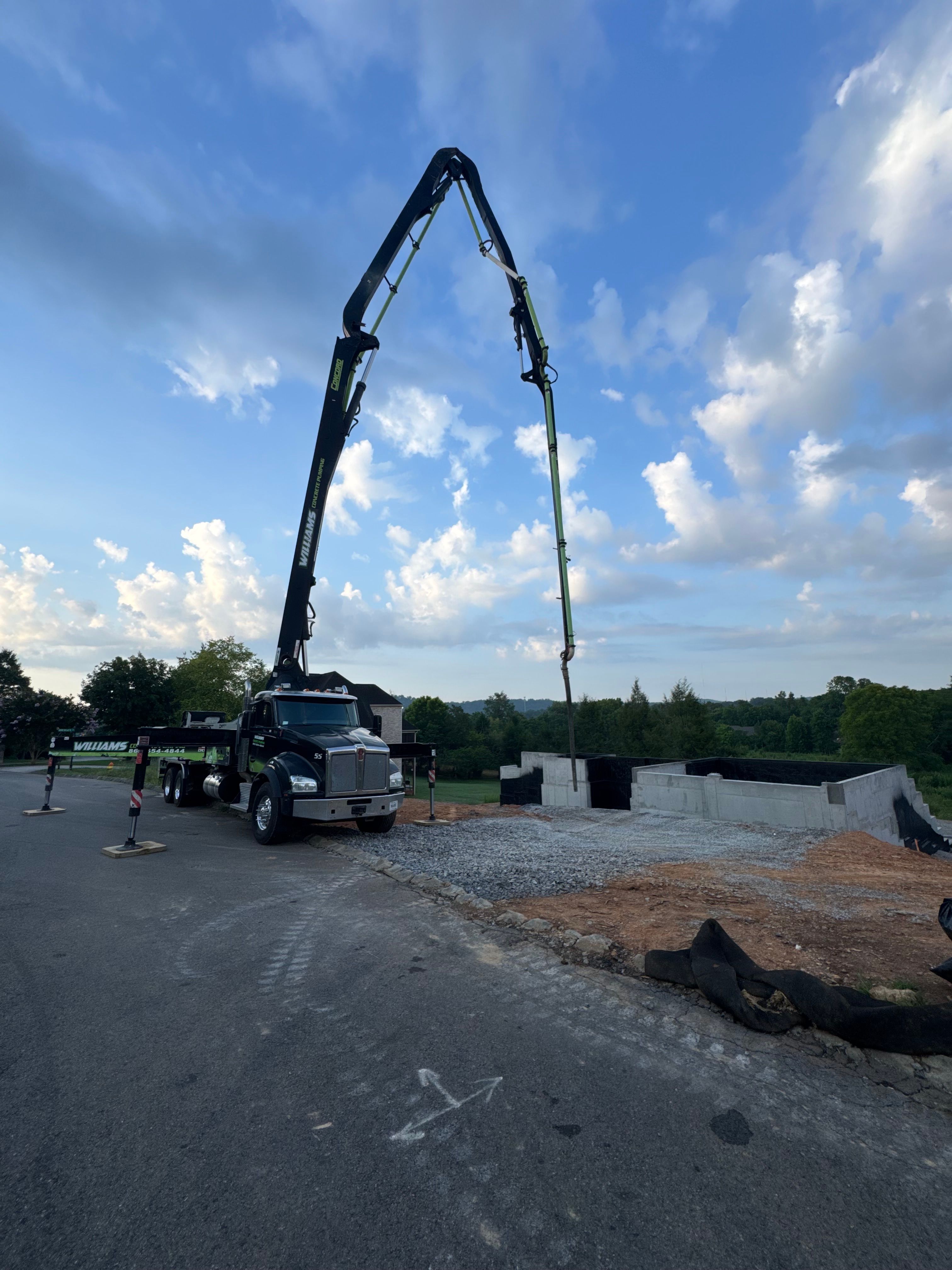  for Williams Concrete Pumping in Knoxville, Tennessee