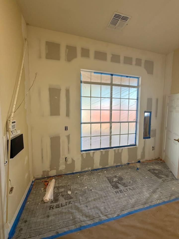  for Escorpio Painting in Tampa, FL