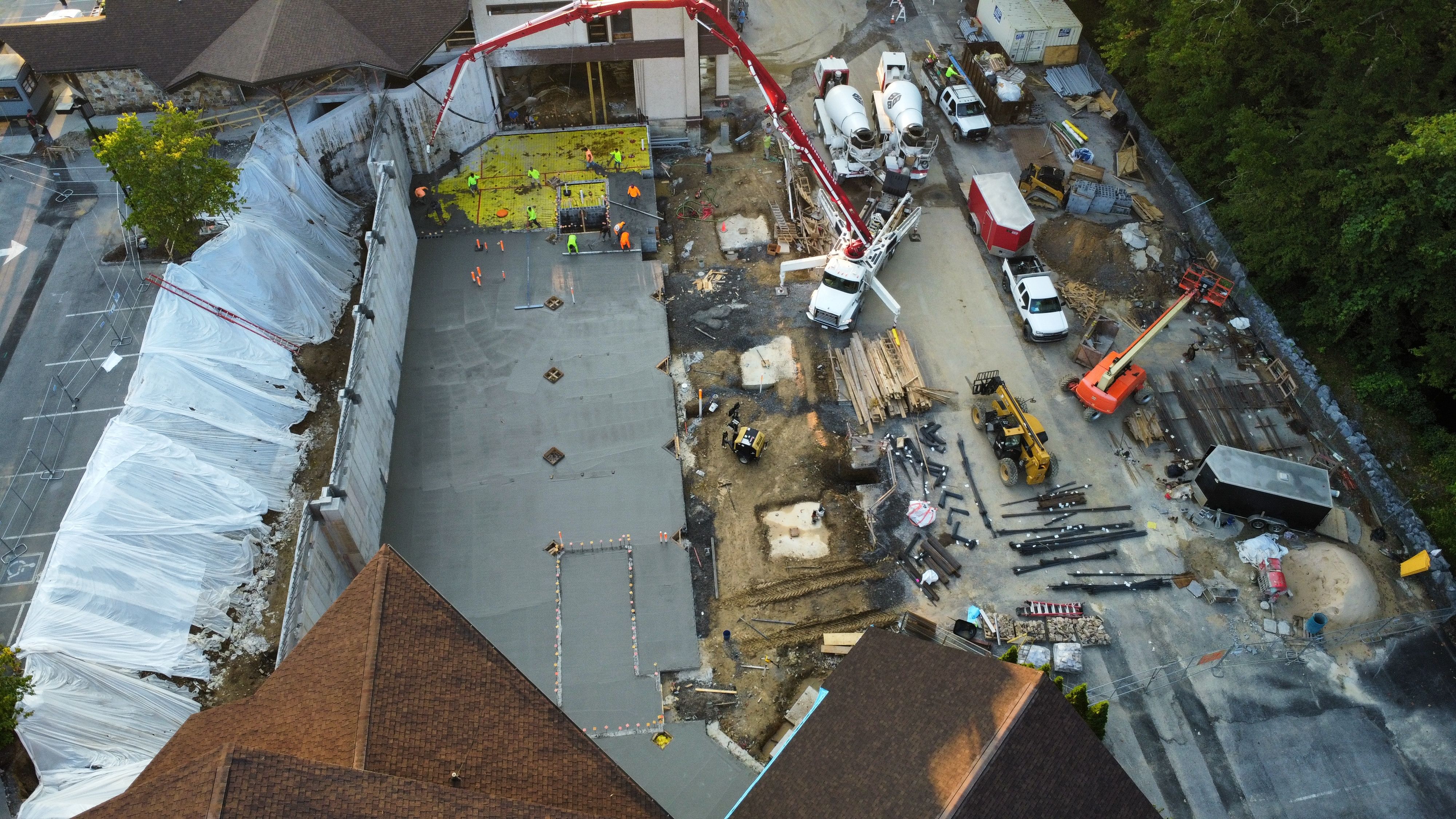  for HR Concrete Solutions LLC in Gatlinburg, TN