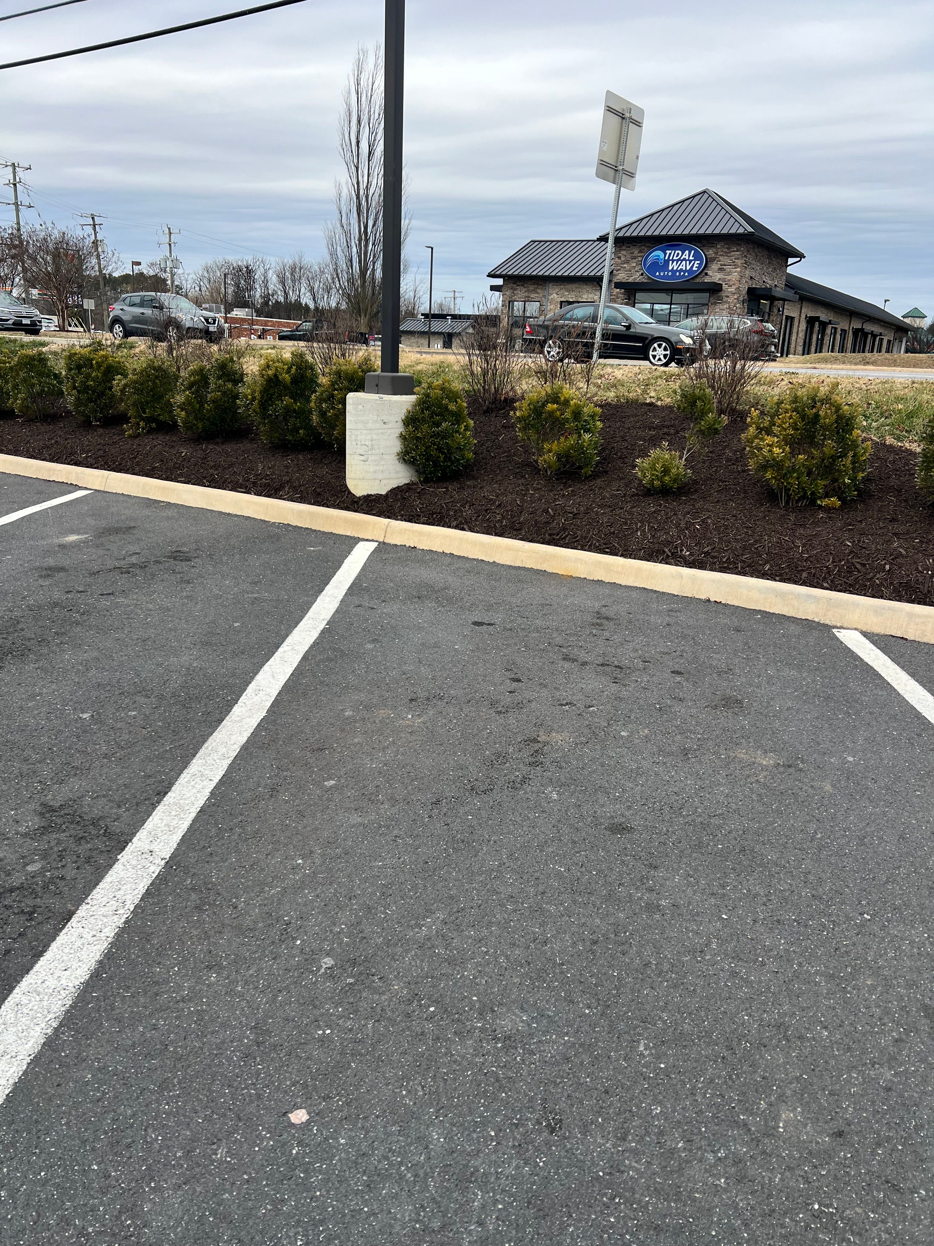  for Valencia’s Lawncare in Charlottesville, VA