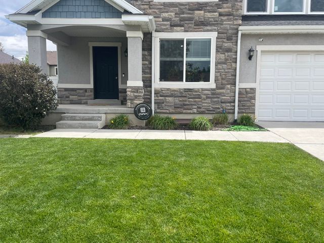  for Vivid Windows in Centerville, UT