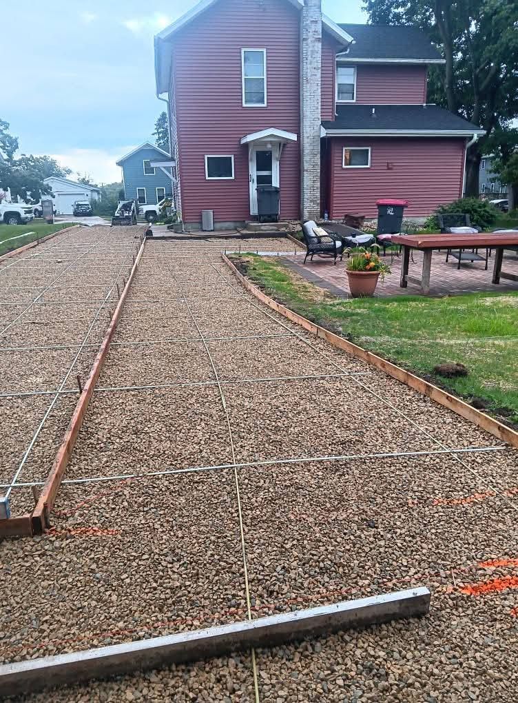  for Willing Trucking & Excavating in Evansville, WI