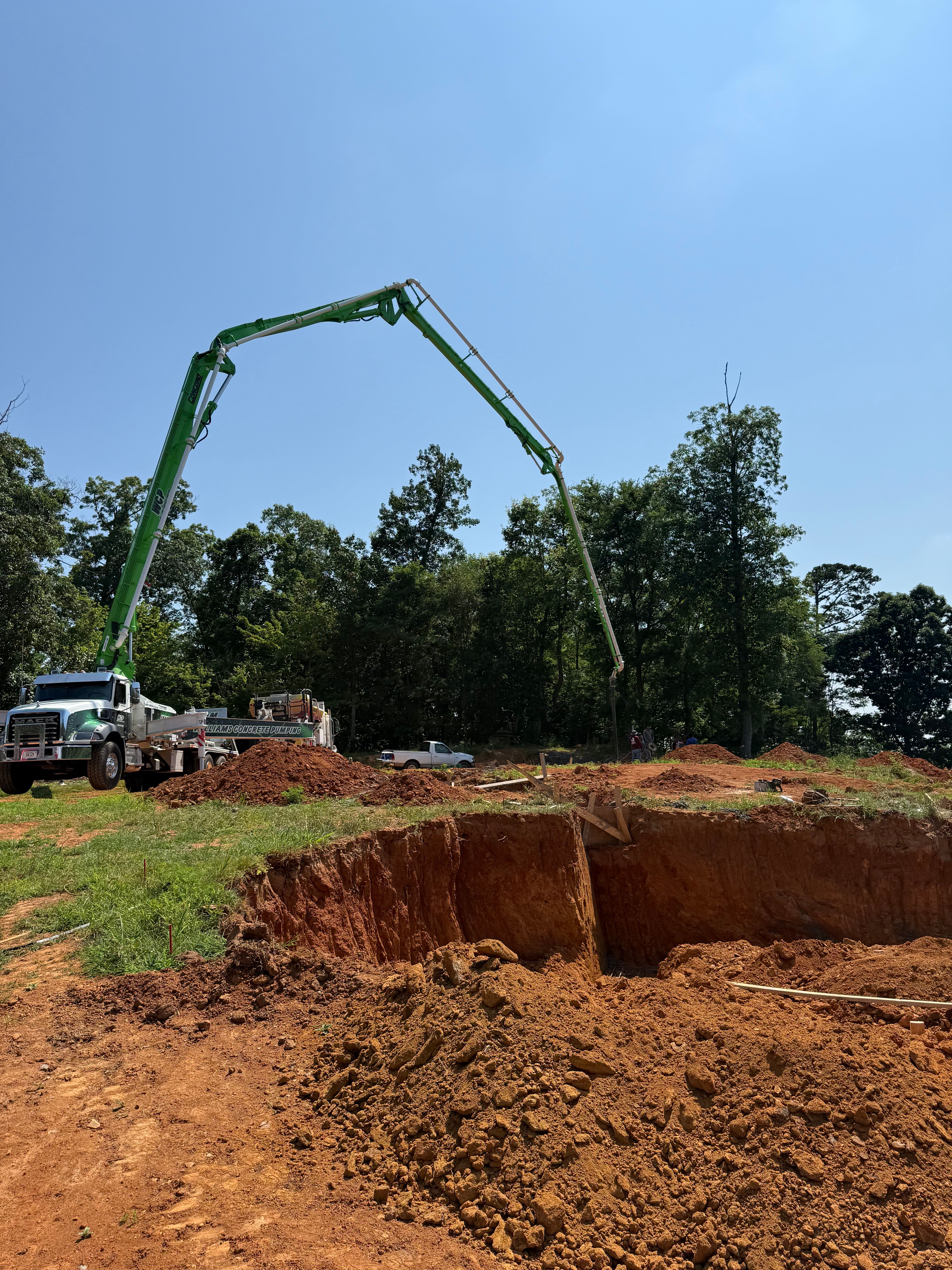  for Williams Concrete Pumping in Knoxville, Tennessee