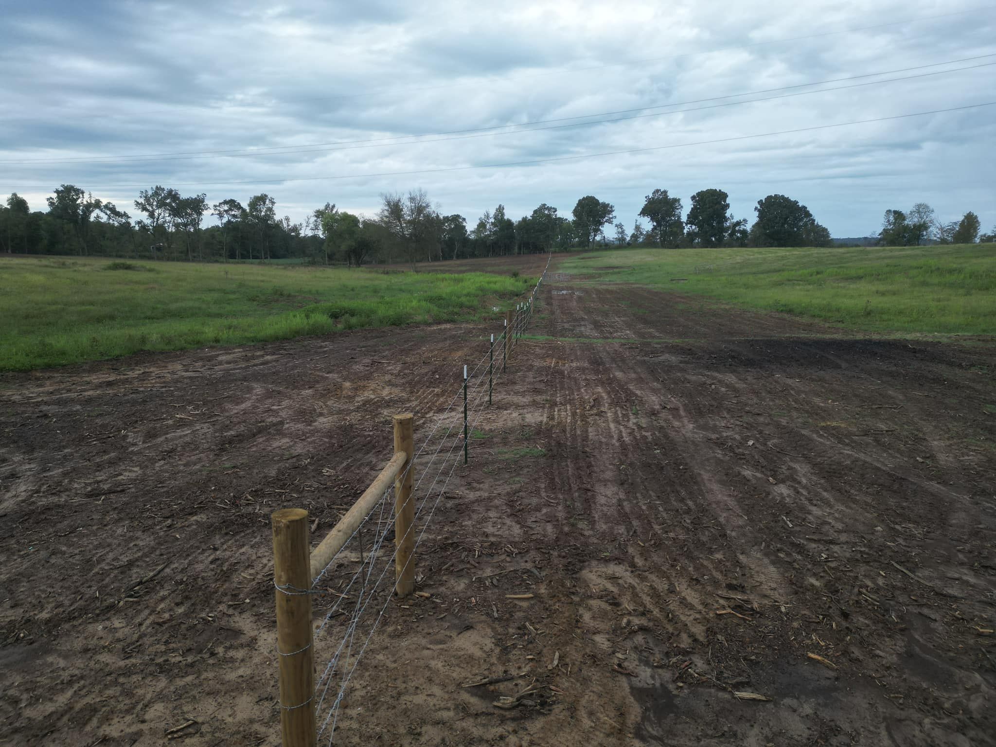  for Mill Creek Fencing&Landscaping in Lavinia, TN