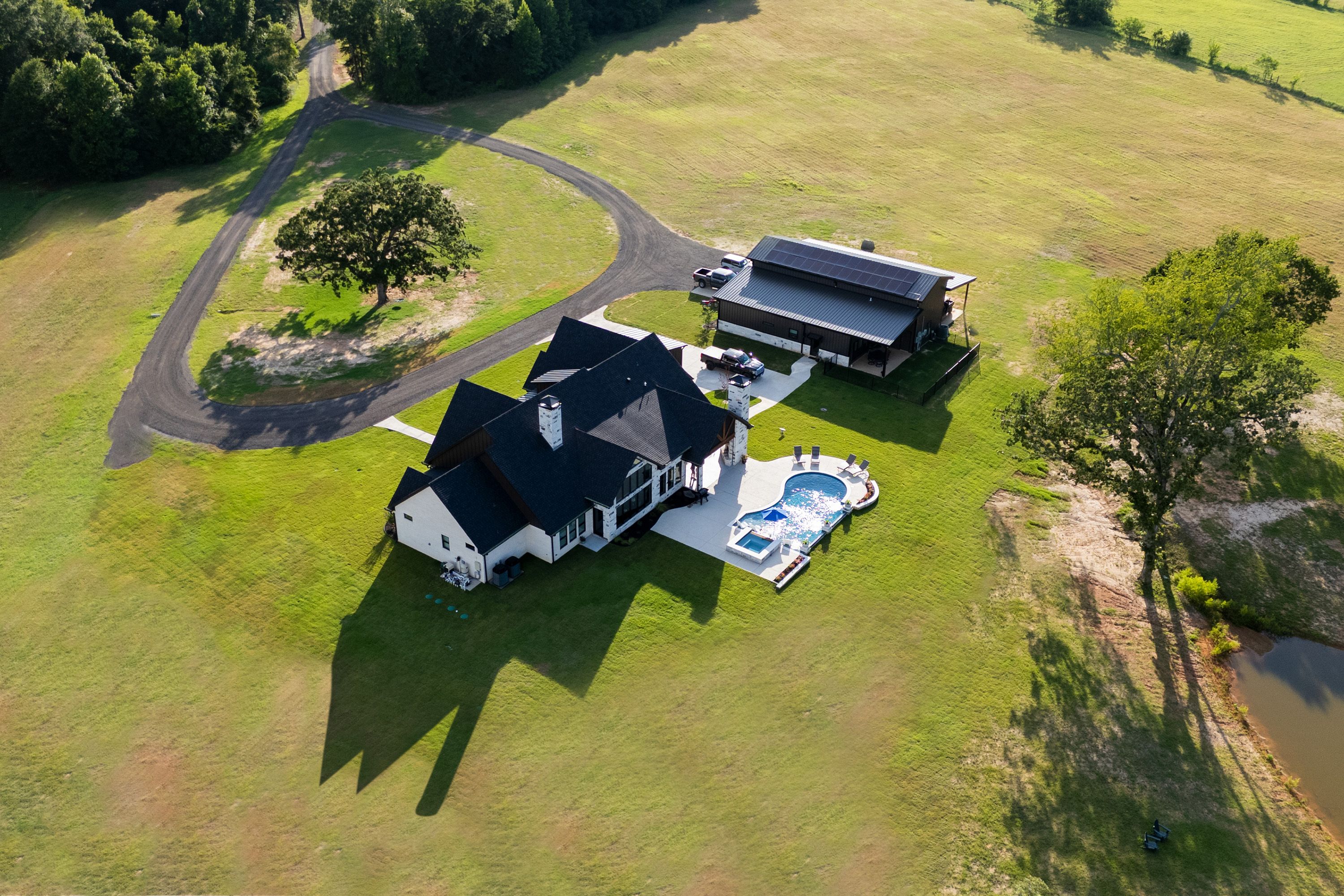 for Neely Construction & Design LLC in Chandler, TX