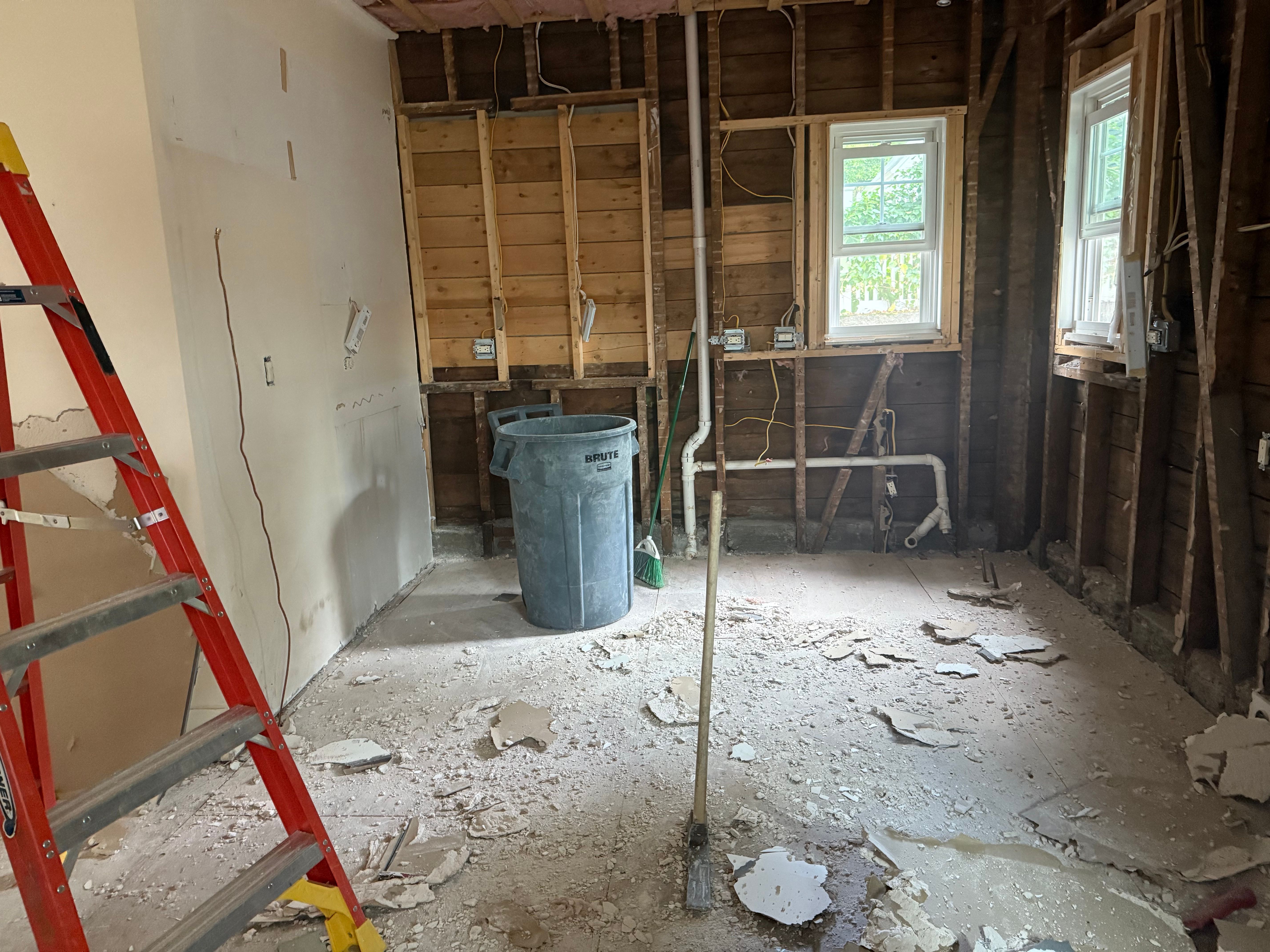  for Quality Demo Services in Lawrence, MA