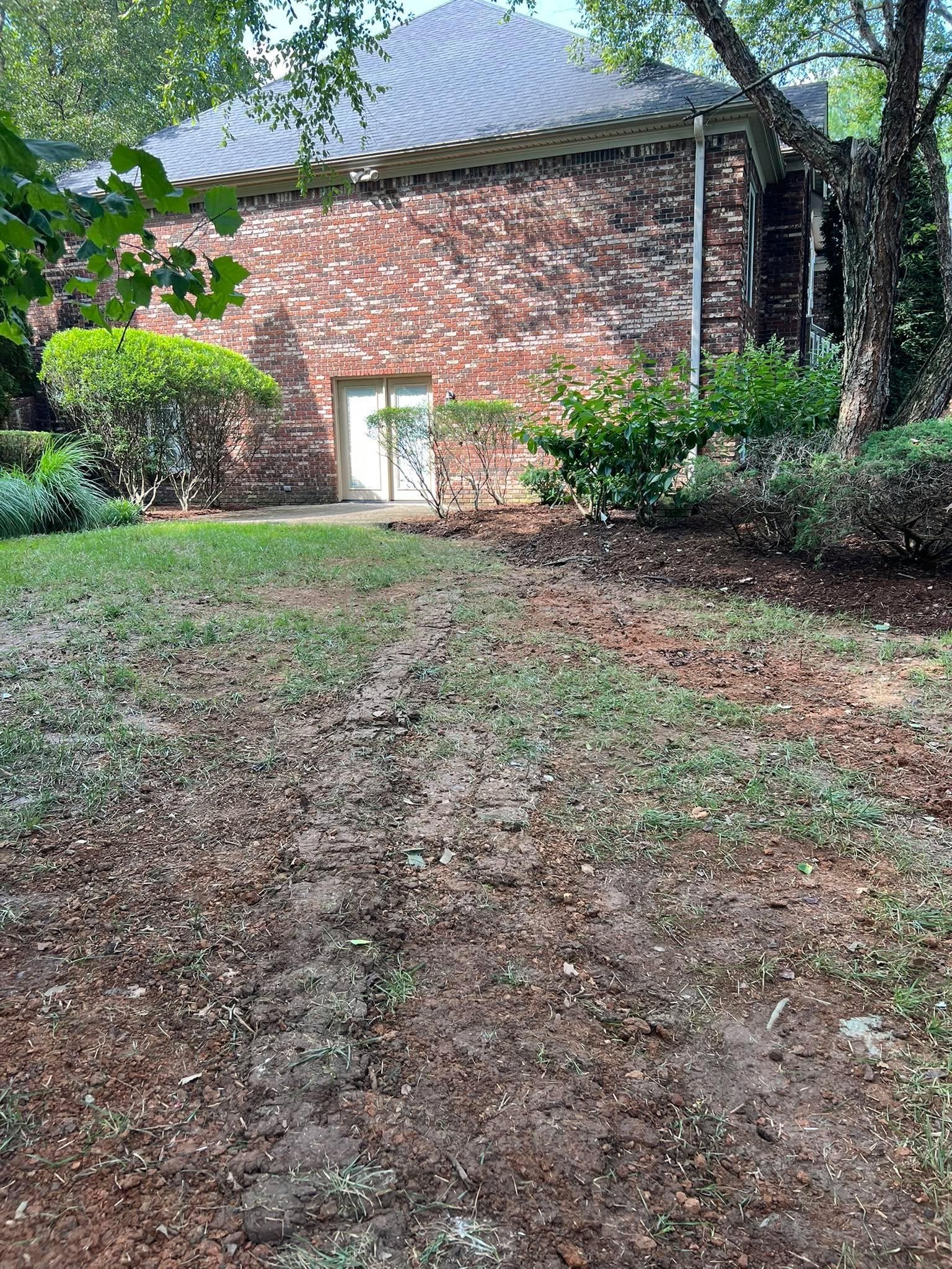  for Full Service Landscaping in Louisville, KY